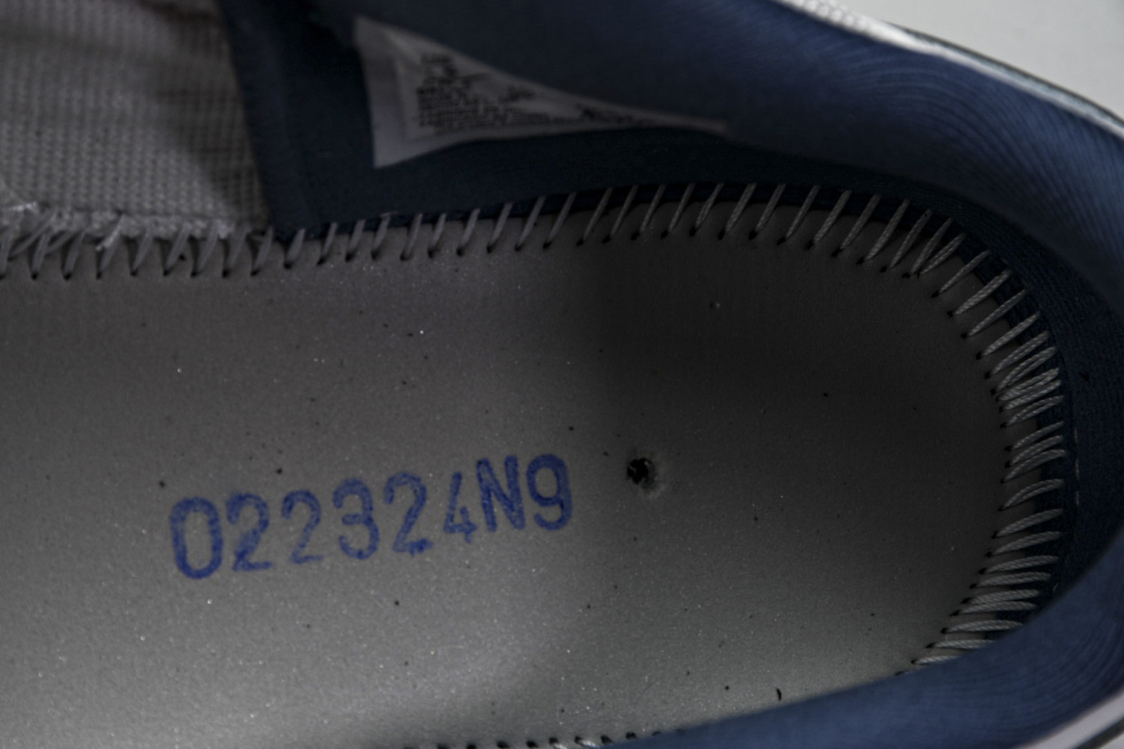 AJ11白蓝 尺码40-48.5

纯原版出品-Air Jordan 11 Low“Diffused B