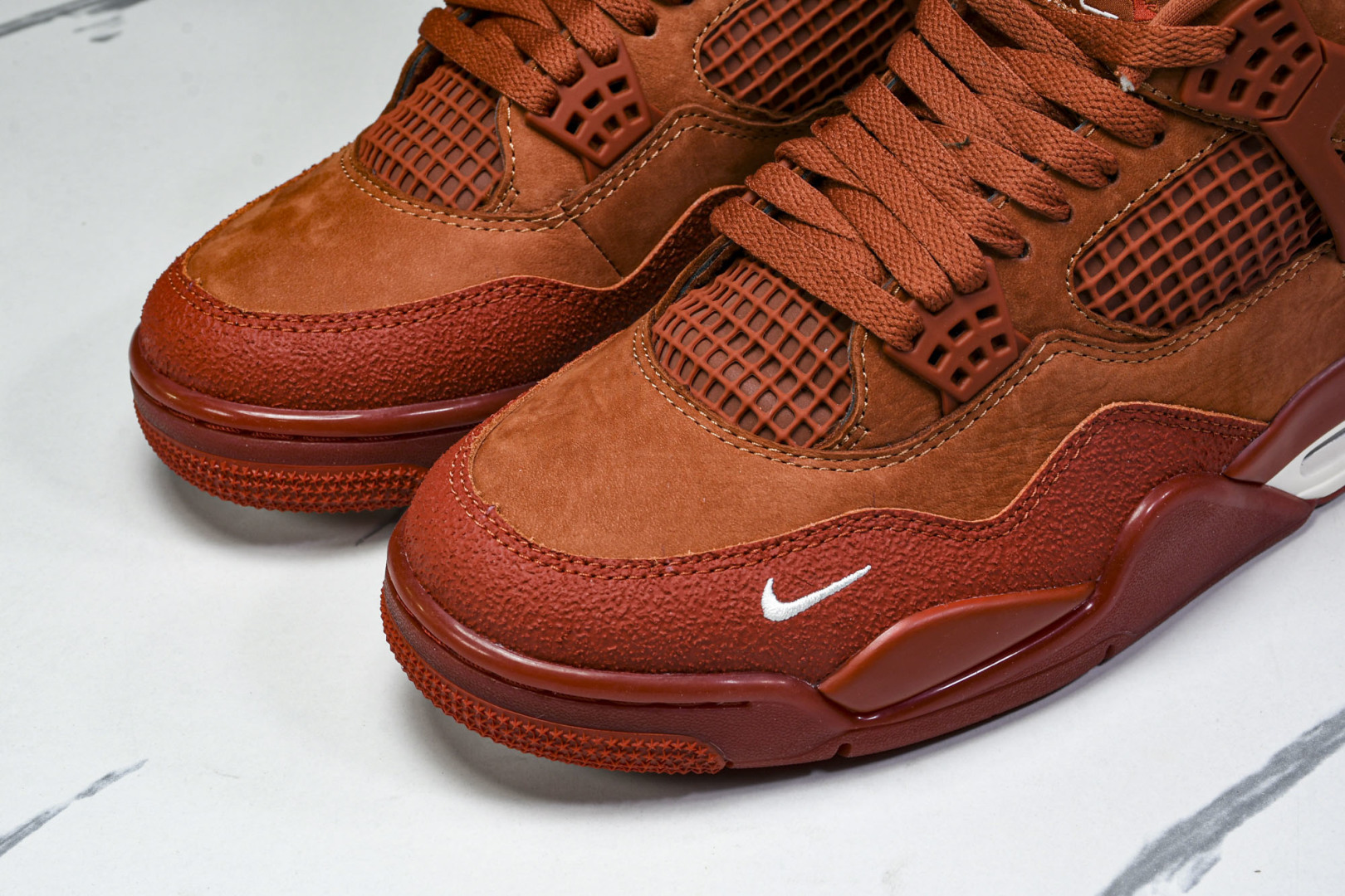 AJ4 尺码40-48.5

纯原版出品-Nigel Sylvester x Air Jordan Ai