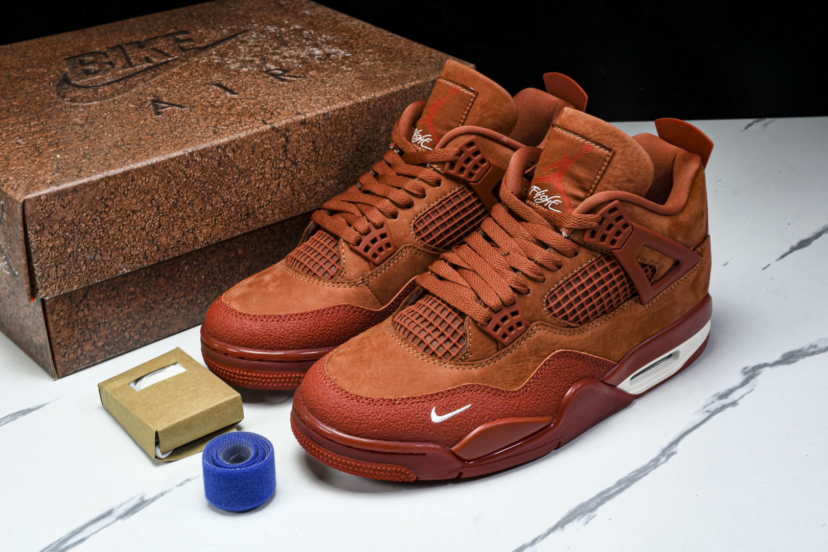 AJ4 尺码40-48.5

纯原版出品-Nigel Sylvester x Air Jordan Ai