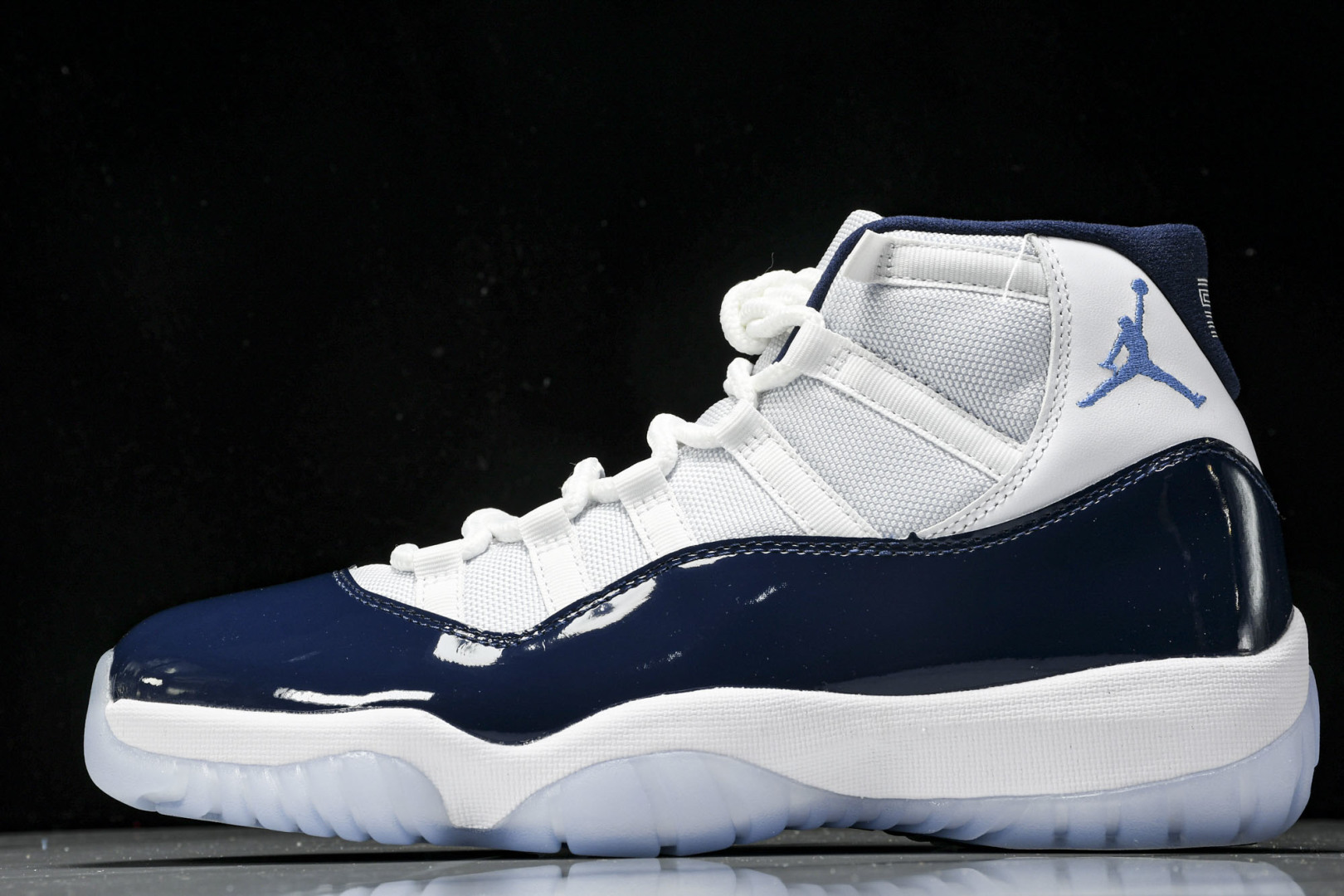 AJ11午夜蓝 尺码40.5-48.5

纯原出品-Air Jordan 11 Retro UNC WI