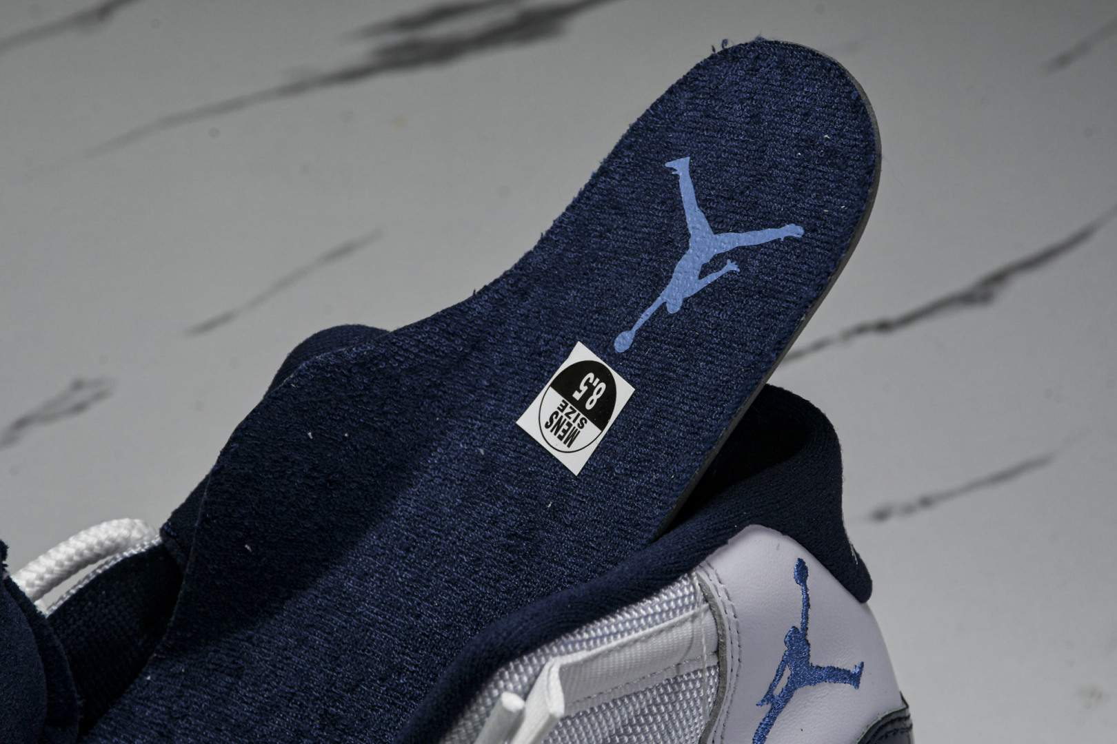 AJ11午夜蓝 尺码40.5-48.5

纯原出品-Air Jordan 11 Retro UNC WI
