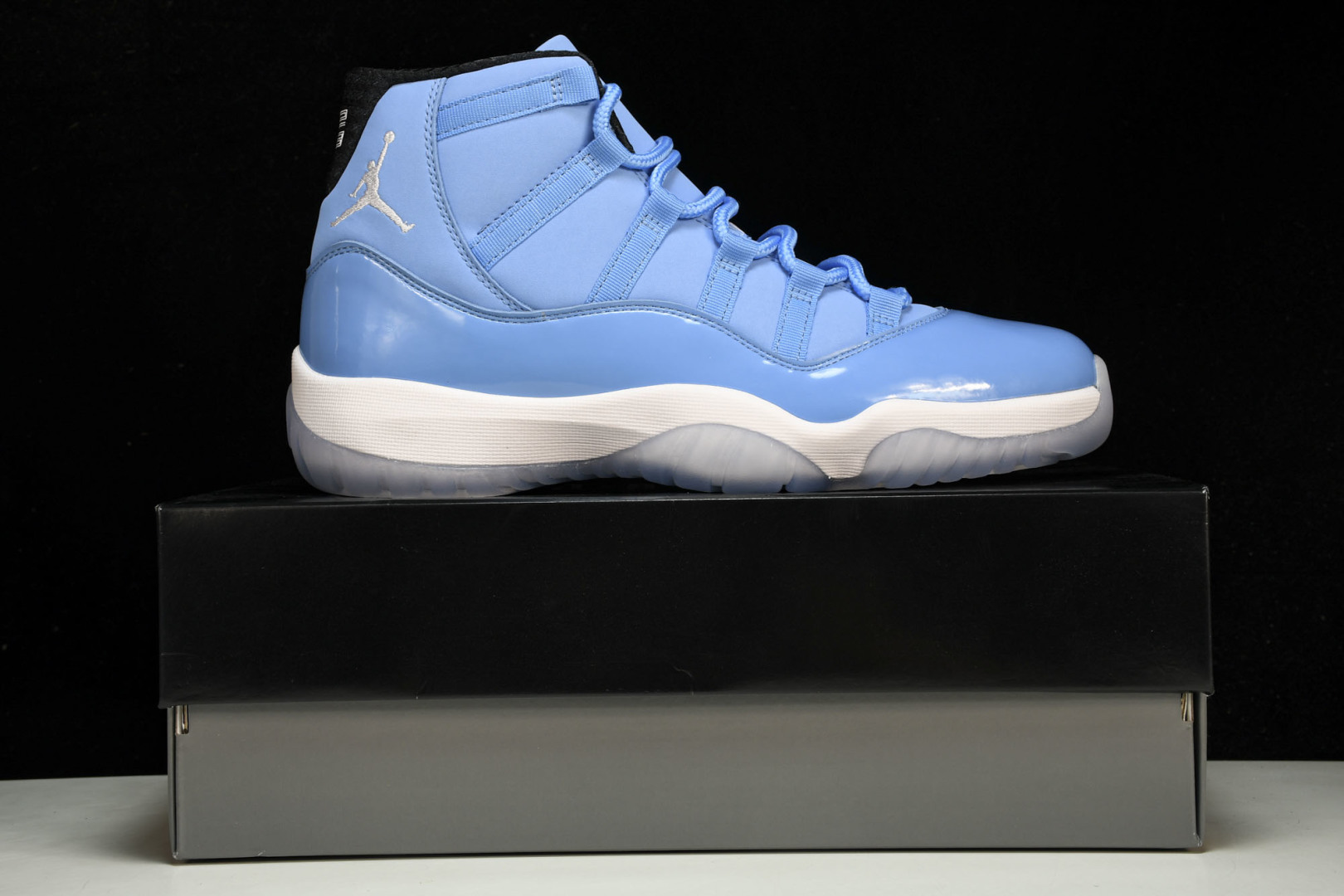 AJ4 尺码40.5-48.5

纯原版出品-Air Jordan Ultimate Gift of F