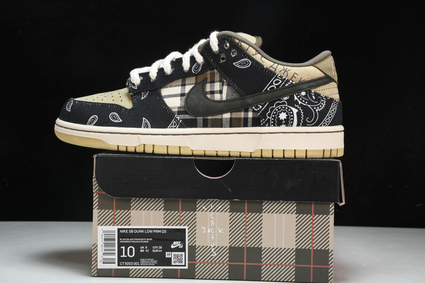 Dunk腰果花 尺码：36-47.5

纯原版出品-Travis Scott x Nike SB Dun