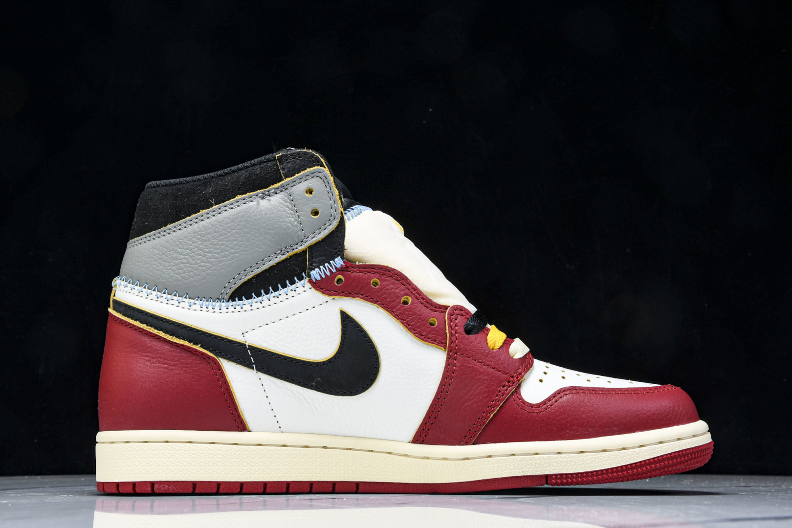 AJ1 尺码40.5-48.5

纯原版出品-Air Jordan 1 Retro High OG SP