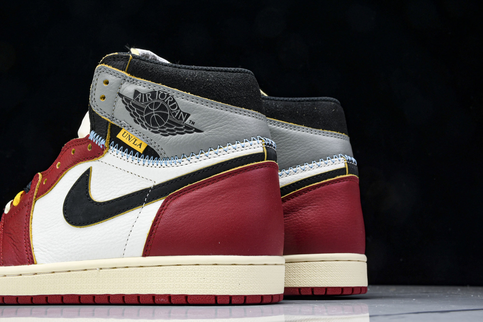 AJ1 尺码40.5-48.5

纯原版出品-Air Jordan 1 Retro High OG SP