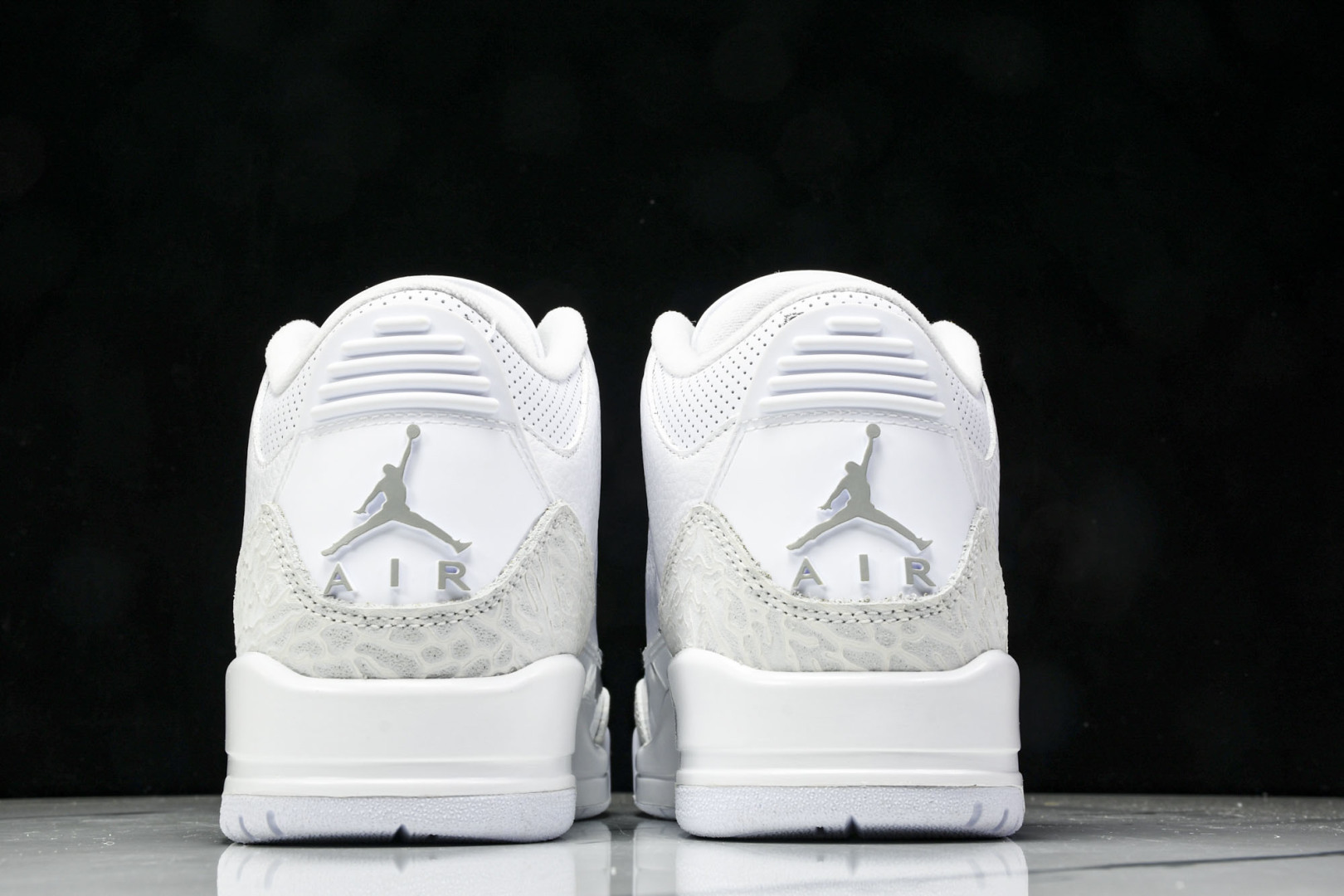 AJ3白猫 尺码40-47.5

纯原出品-Air Jordan 3 Retro Pure Money 