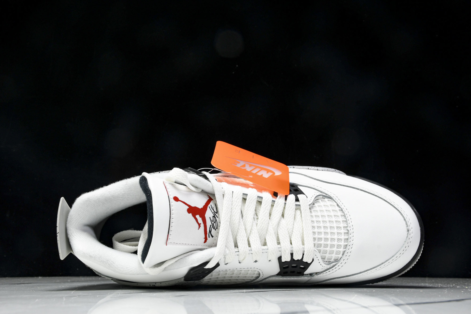 AJ4白水泥 尺码40.5-48.5

纯原出品-Air Jordan 4 Retro White Ce