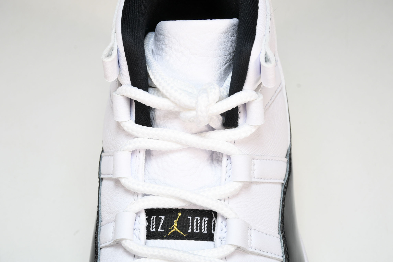 AJ11 尺码40.5-48.5

纯原版出品-Air Jordan 11 HighDefining M
