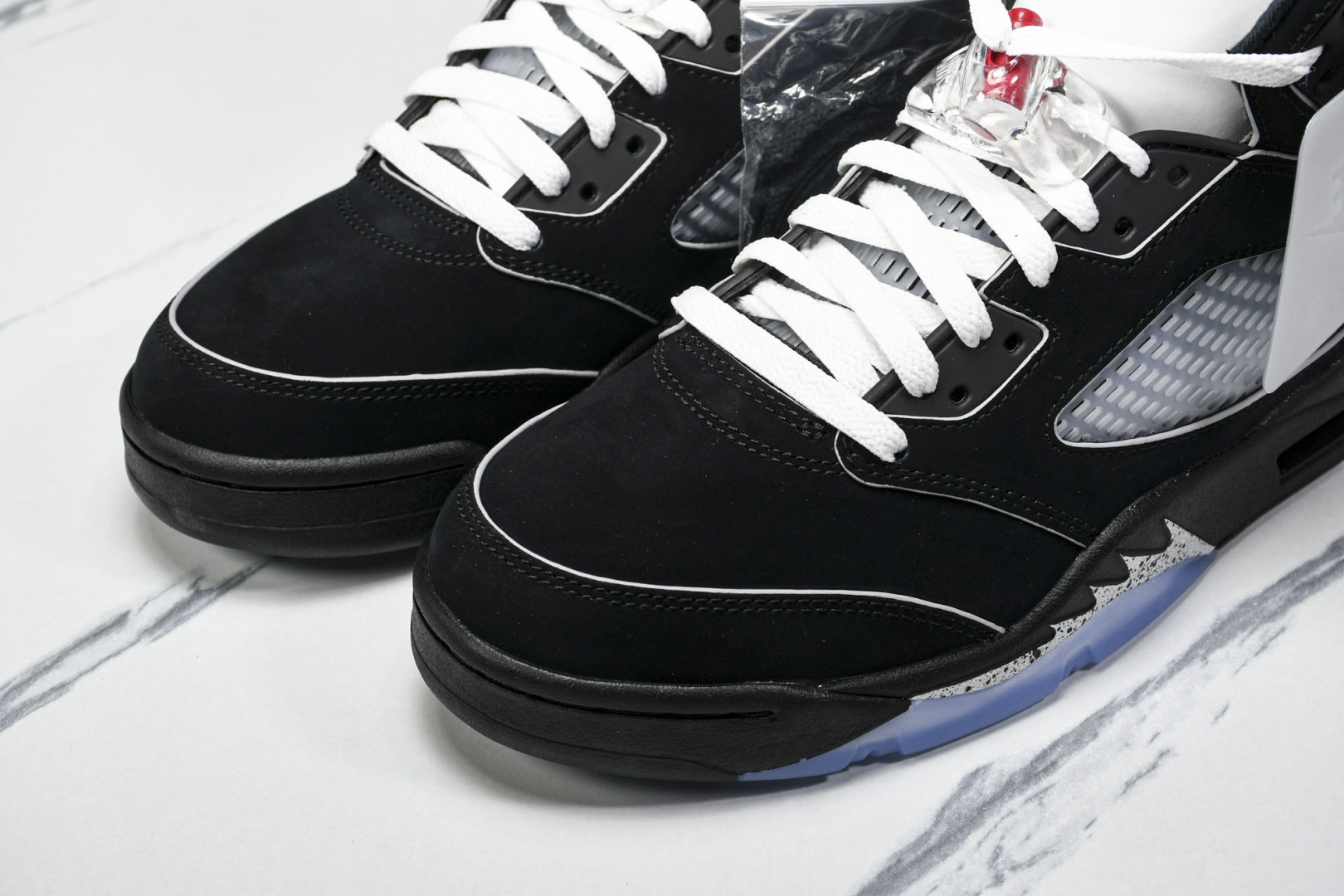 AJ5黑银 尺码40-47.5

纯原出品-Air Jordan 5 OG 2025 Metallic 