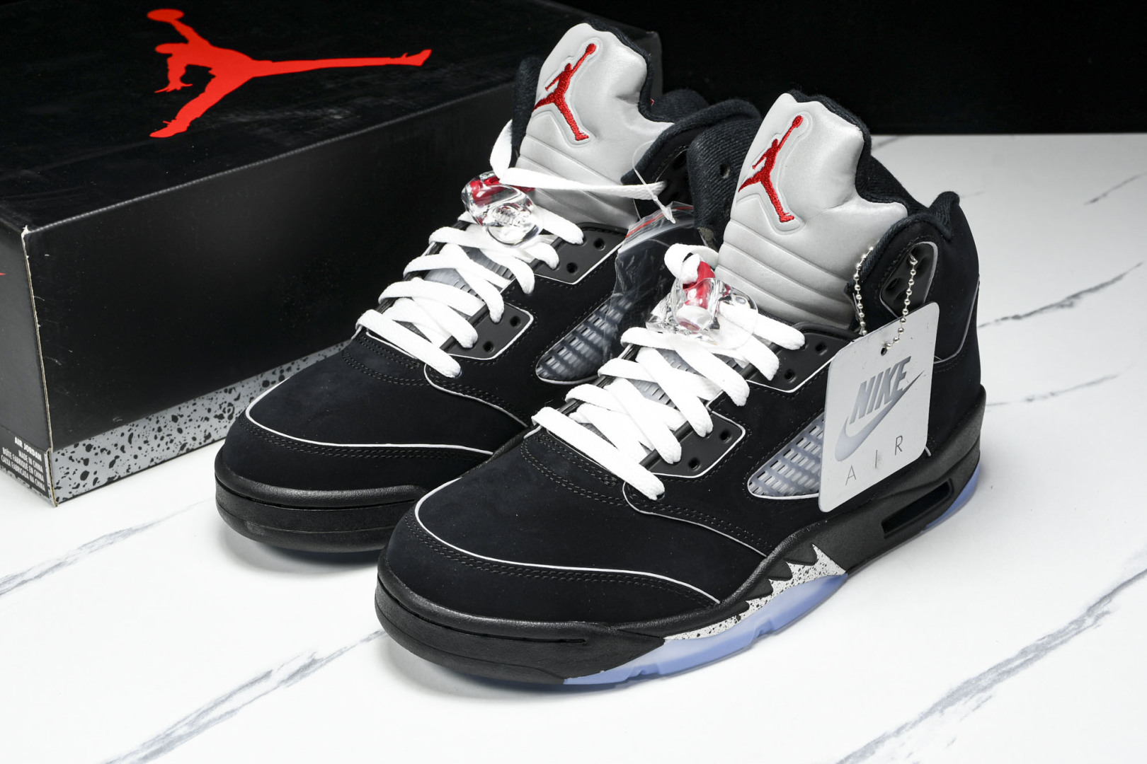 AJ5黑银 尺码40-47.5

纯原出品-Air Jordan 5 OG 2025 Metallic 