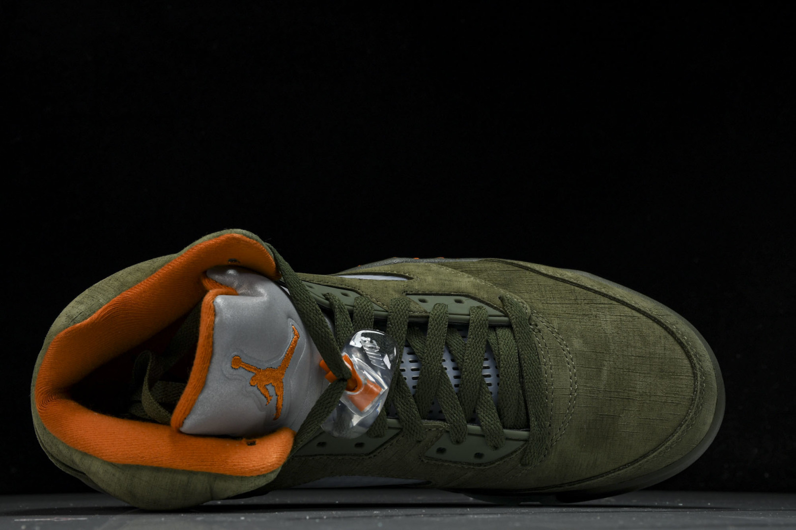 AJ5橄榄绿 尺码40.5-47.5

纯原-Air Jordan 5 Retro“Olive”橄榄绿 