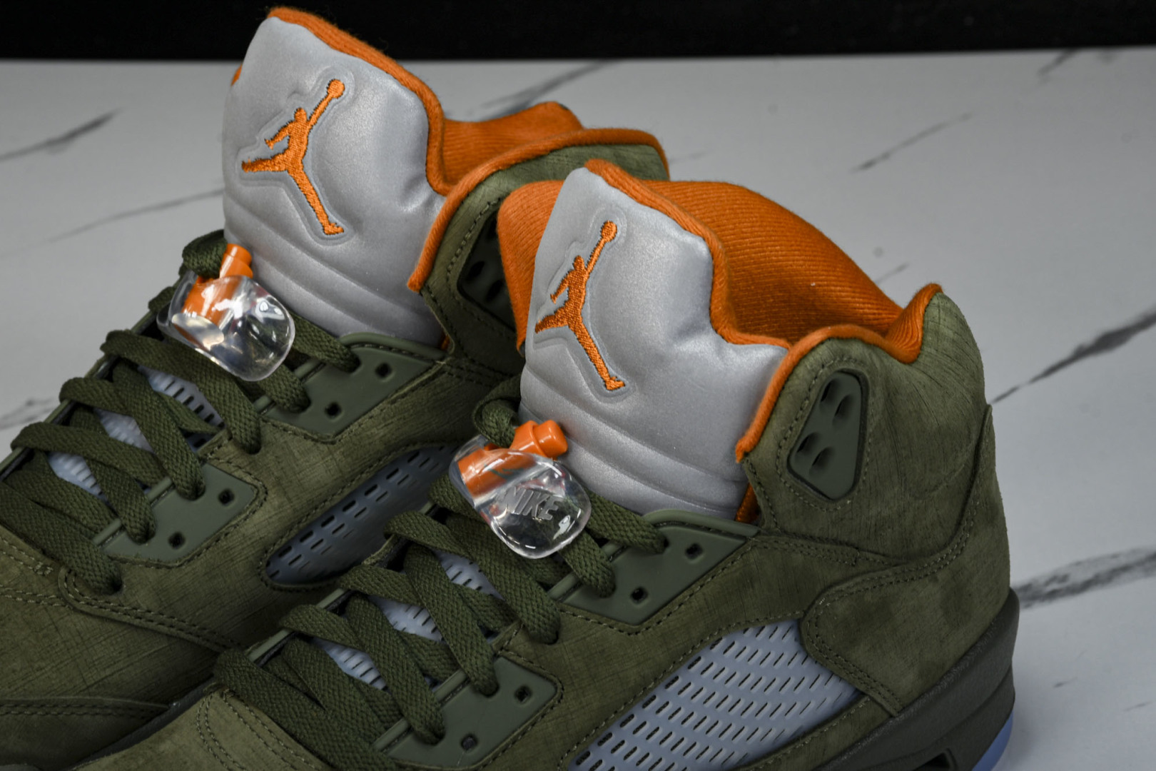 AJ5橄榄绿 尺码40.5-47.5

纯原-Air Jordan 5 Retro“Olive”橄榄绿 