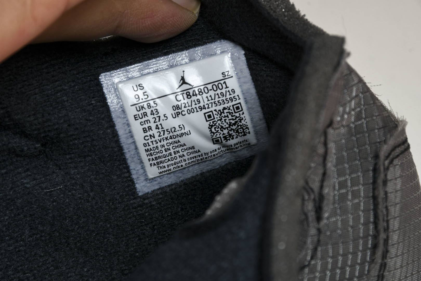 AJ5 尺码40-47.5

纯原版出品-OFF-WHITE x Air Jordan AJ5 Retr
