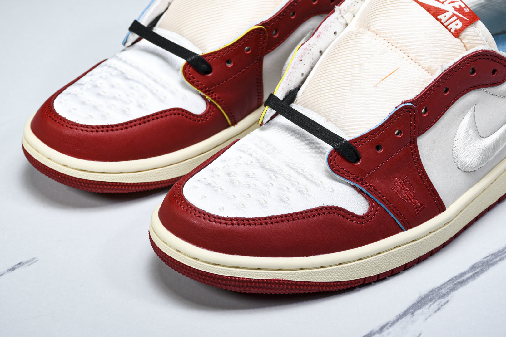 AJ Low 尺码40-47.5

纯原版出品-Trophy Room x AJ 1 Low“Home”