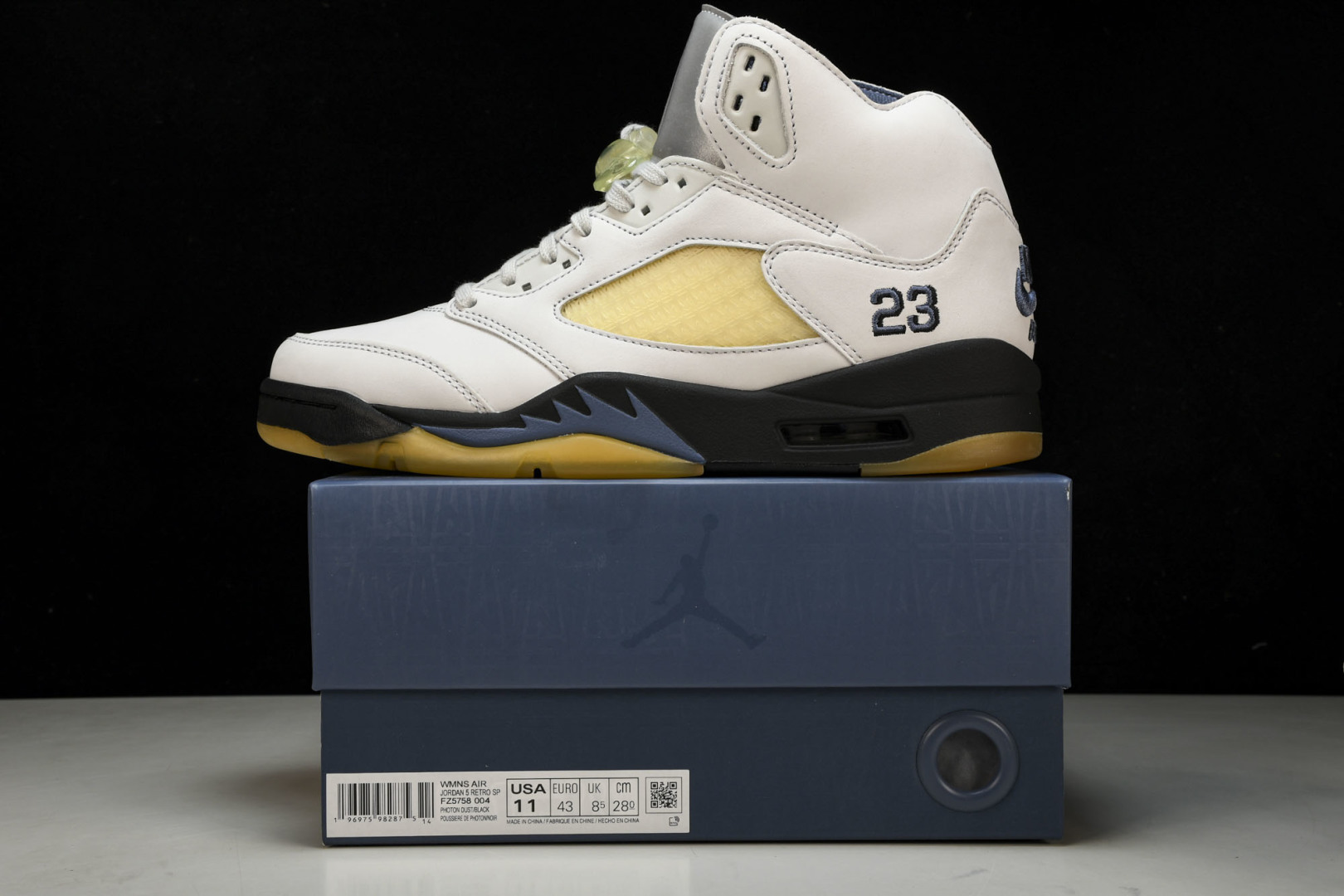 AJ5白黄 尺码40-47.5

纯原版出品-WMNS A Ma Maniére x  Air Jord