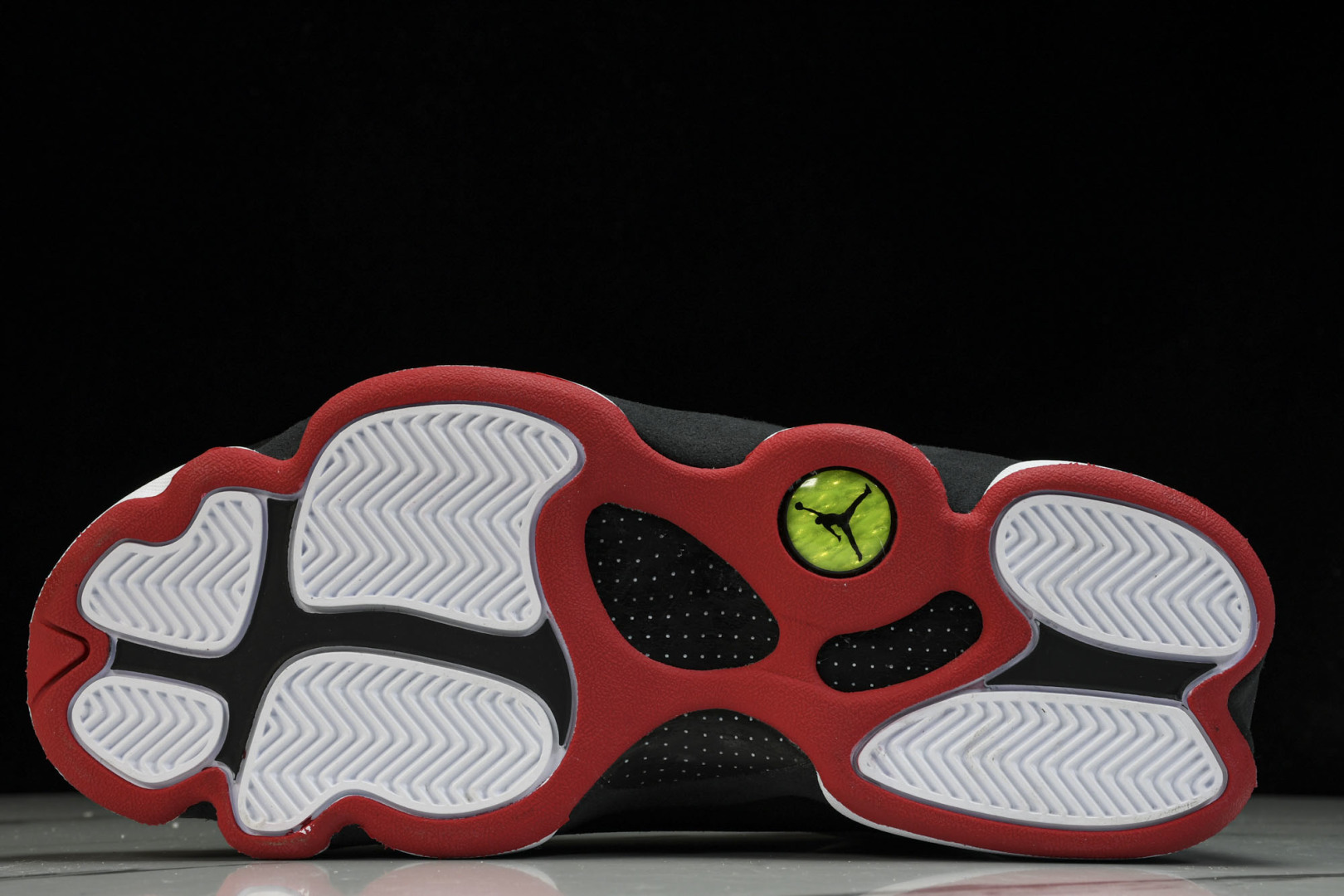 AJ13 尺码40-47.5

纯原版出品-Air Jordan 13 He Got Game（2018