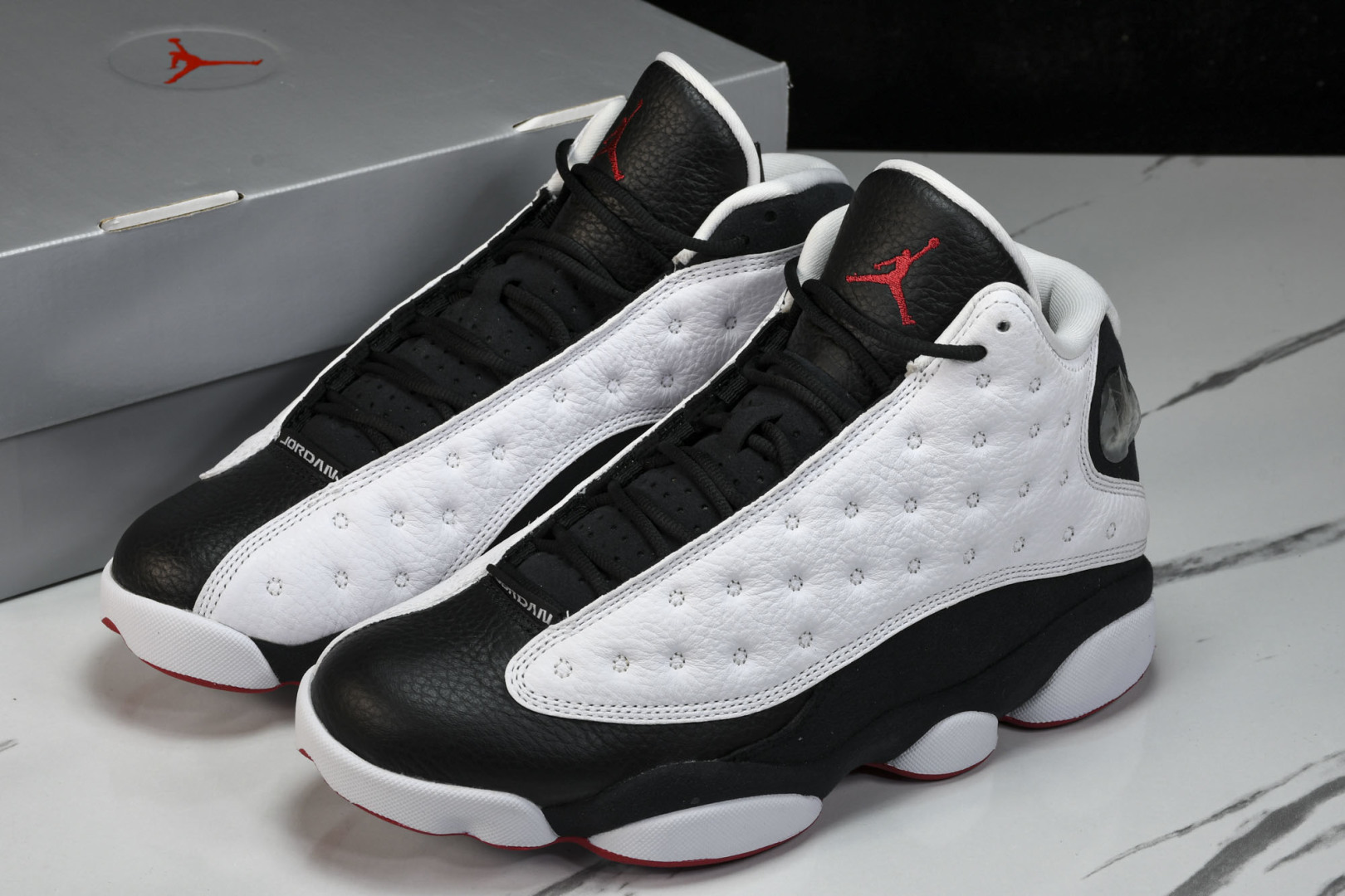 AJ13 尺码40-47.5

纯原版出品-Air Jordan 13 He Got Game（2018