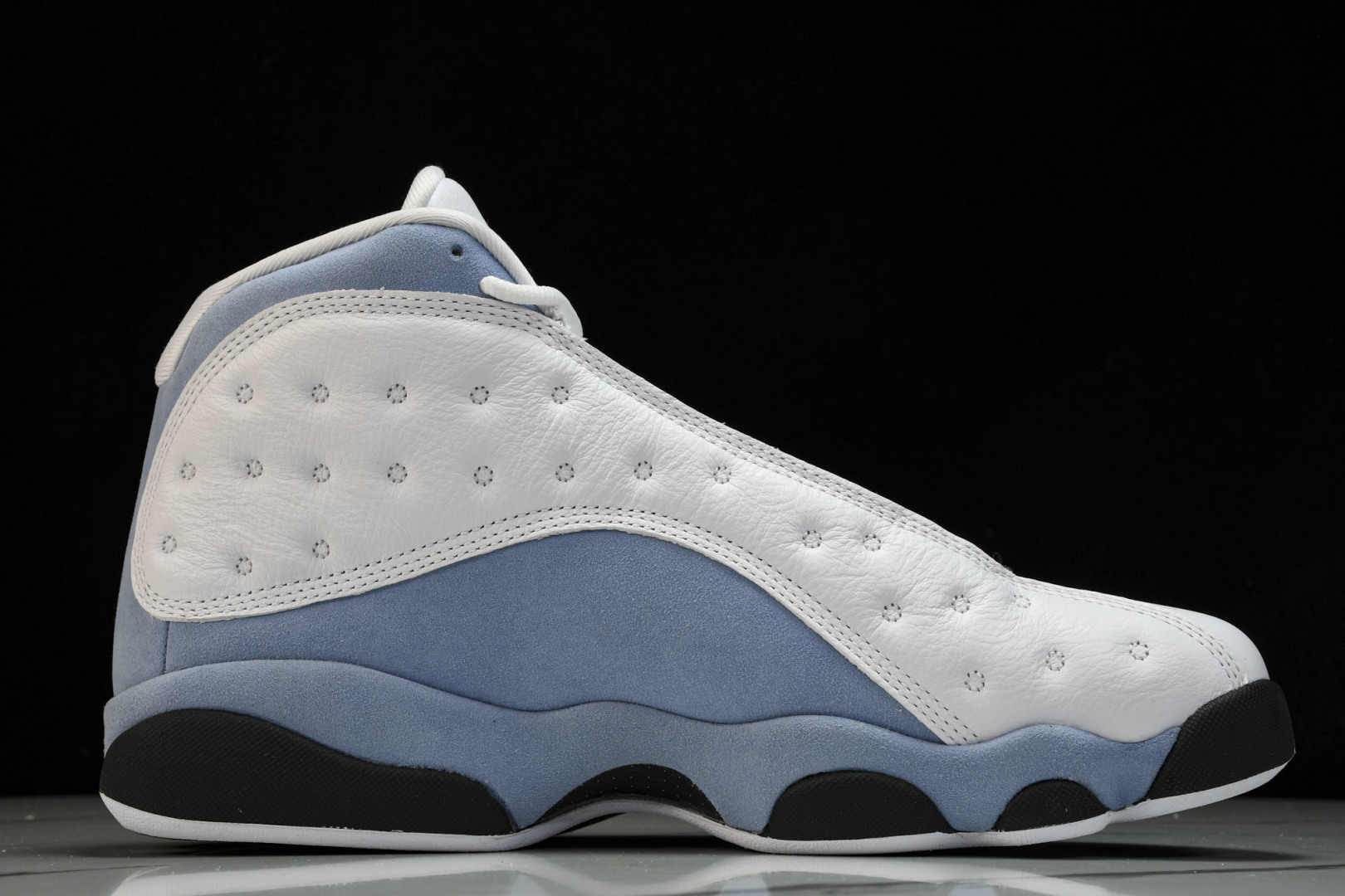 AJ13 尺码40-47.5

纯原版出品-AIR JORDAN 13 RETRO “Blue Grey