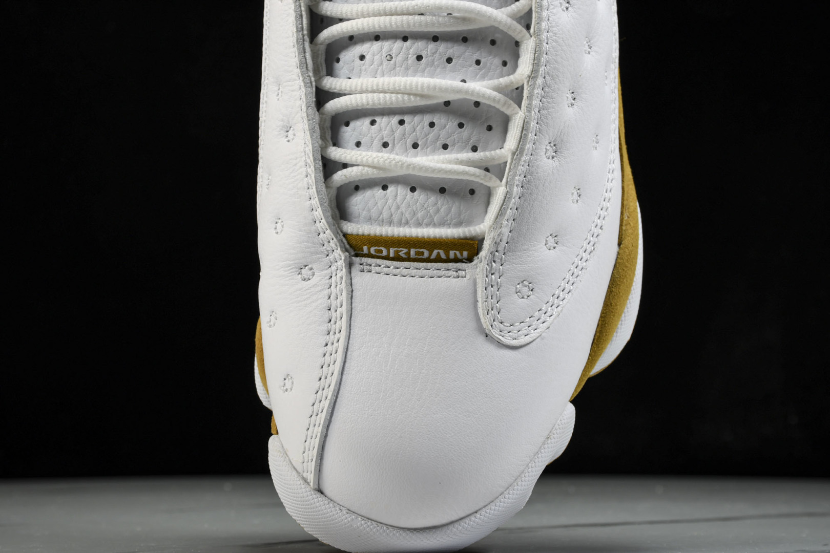 AJ13 尺码40-47.5

纯原版出品-Air Jordan 13 Retro OG“Wheat”小