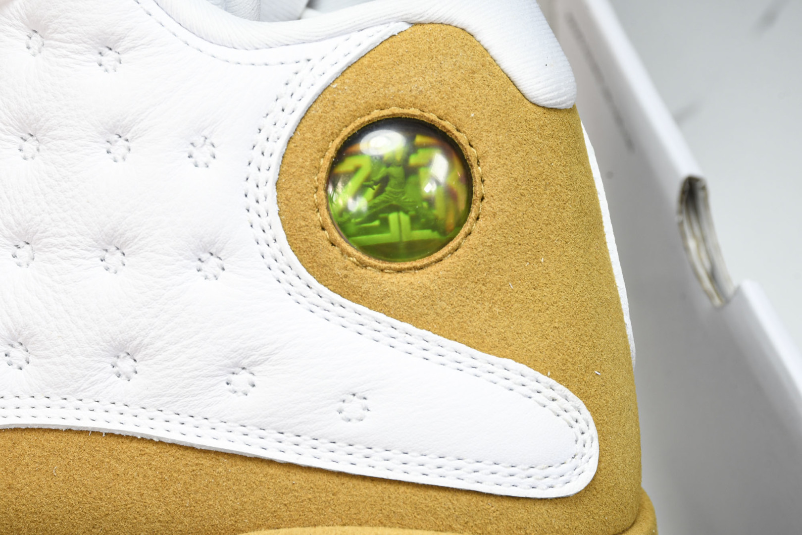 AJ13 尺码40-47.5

纯原版出品-Air Jordan 13 Retro OG“Wheat”小