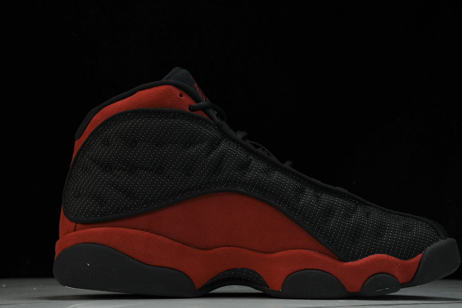 AJ13 尺码40-47.5

纯原版出品-Air Jordan 13 Retro“Bred(2017)