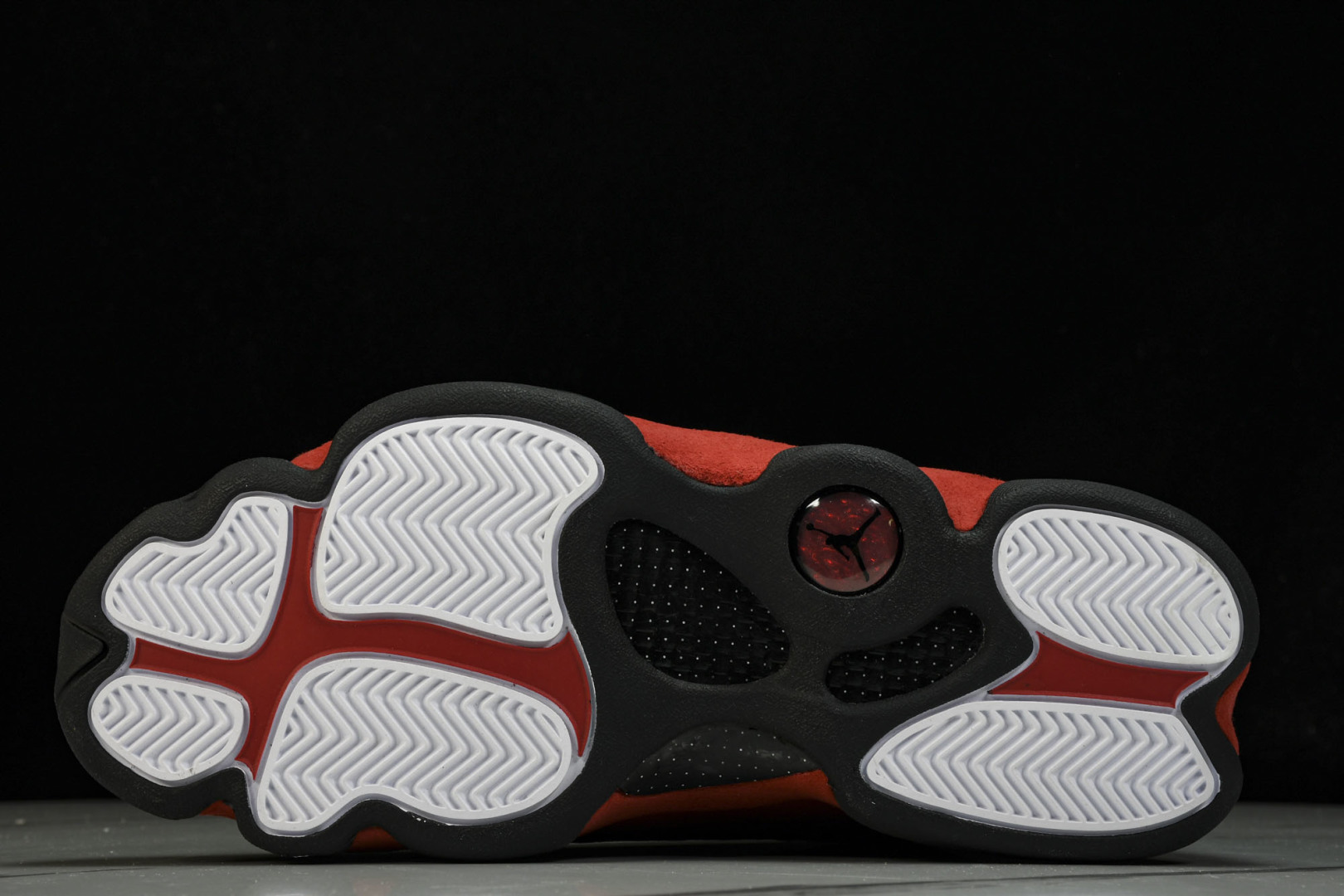 AJ13 尺码40-47.5

纯原版出品-Air Jordan 13 Retro“Bred(2017)