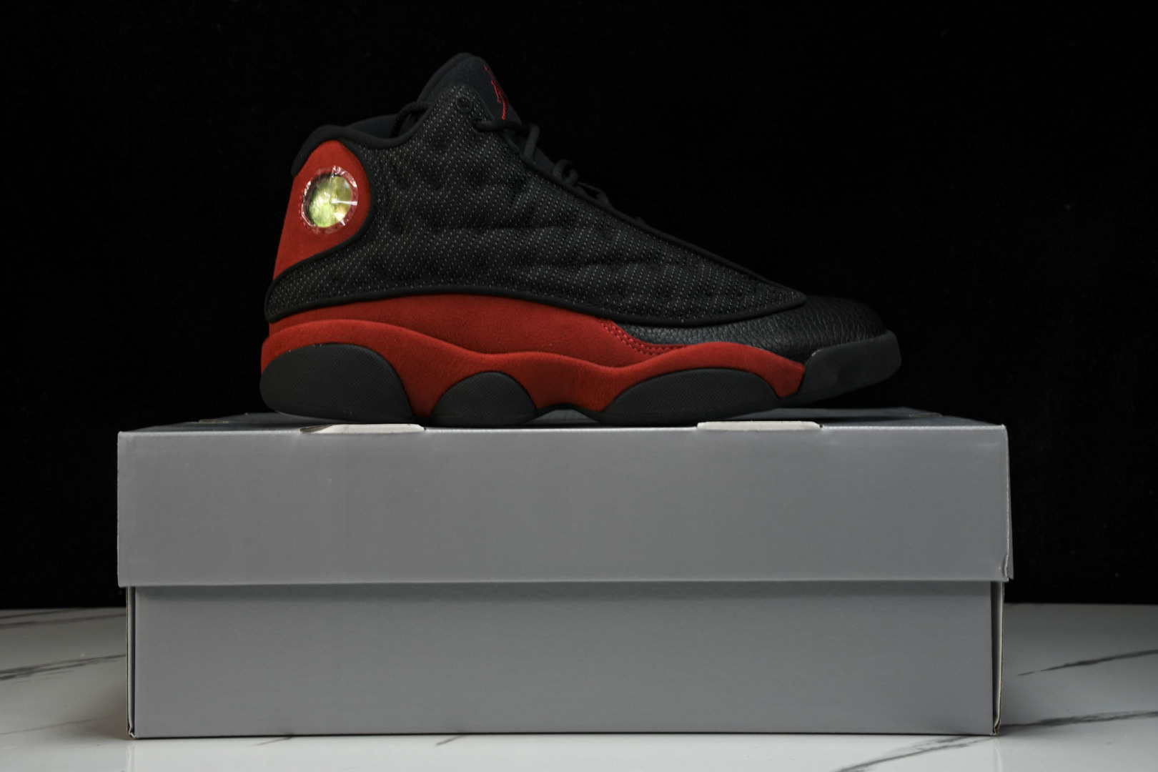 AJ13 尺码40-47.5

纯原版出品-Air Jordan 13 Retro“Bred(2017)