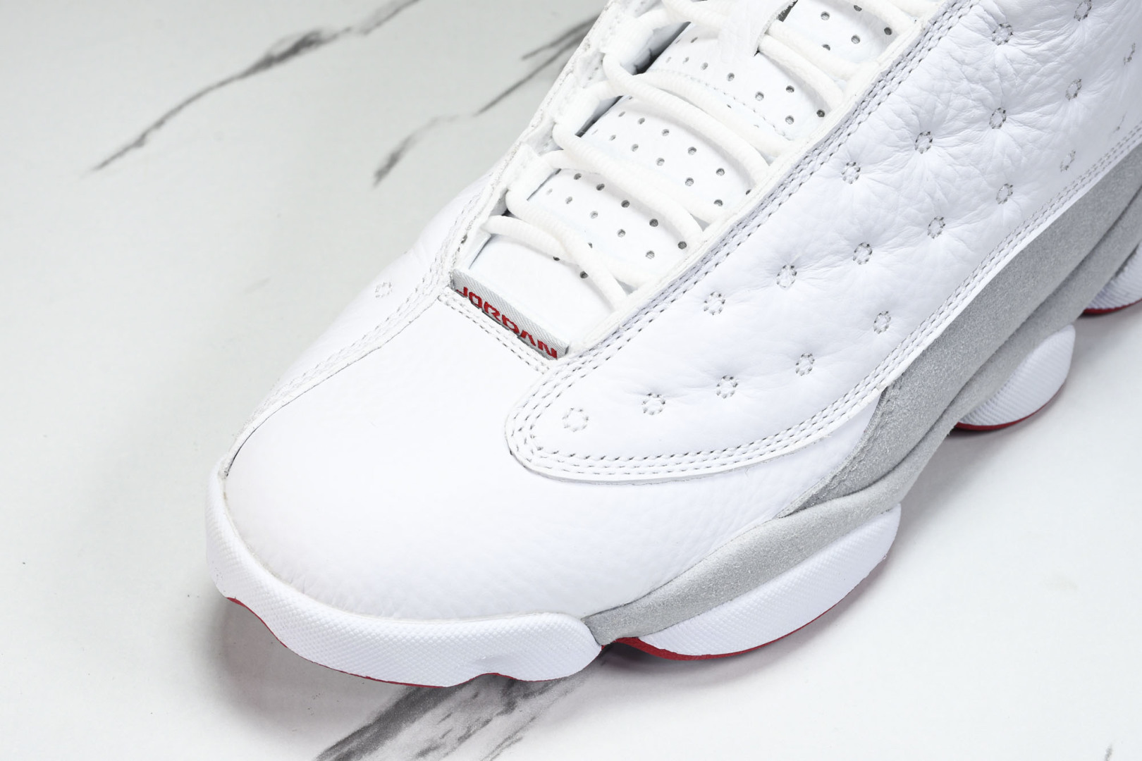 AJ13 尺码40-47.5

纯原版出品-Air Jordan 13“Wolf Grey”白灰 -16