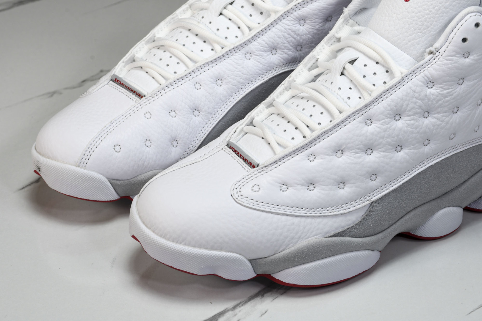 AJ13 尺码40-47.5

纯原版出品-Air Jordan 13“Wolf Grey”白灰 -16