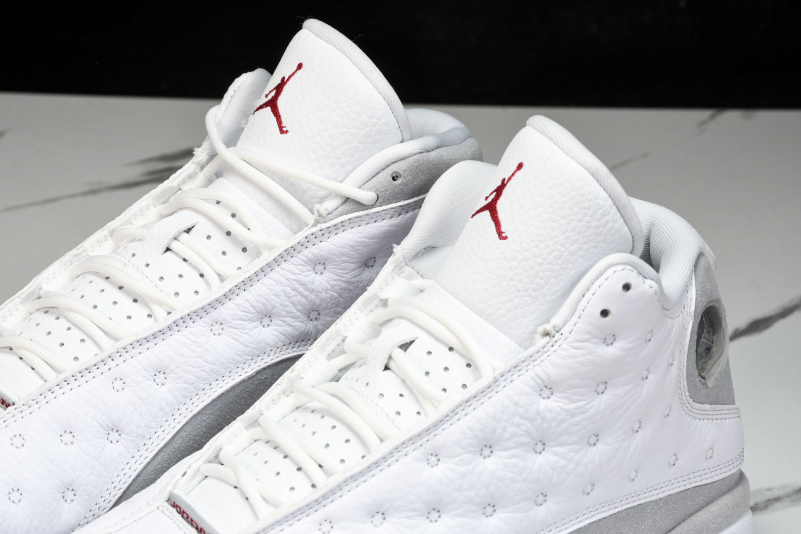 AJ13 尺码40-47.5

纯原版出品-Air Jordan 13“Wolf Grey”白灰 -16