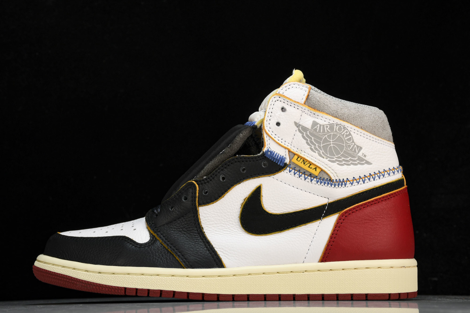 AJ1 UN 尺码40-48.5

纯原版出品-Union x Air Jordan 1 Retro H