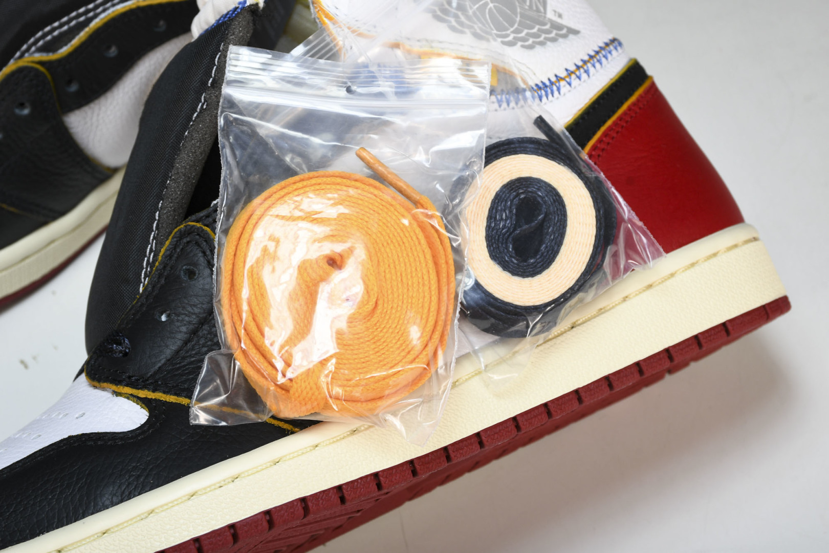 AJ1 UN 尺码40-48.5

纯原版出品-Union x Air Jordan 1 Retro H