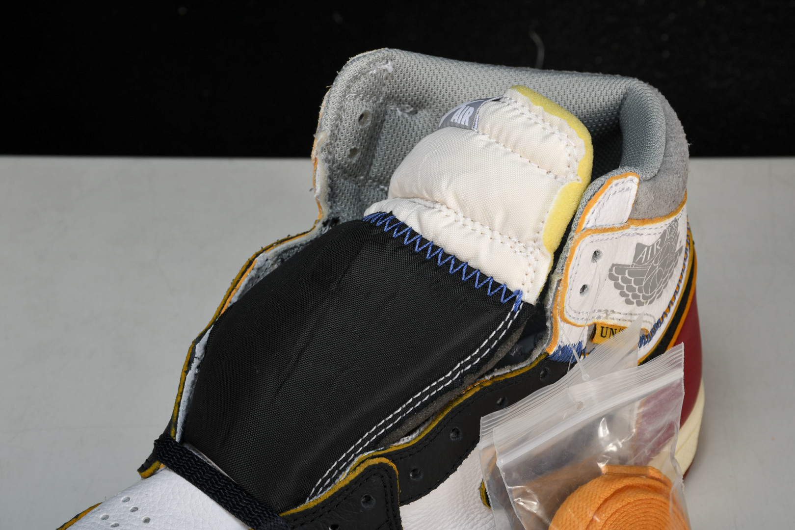 AJ1 UN 尺码40-48.5

纯原版出品-Union x Air Jordan 1 Retro H