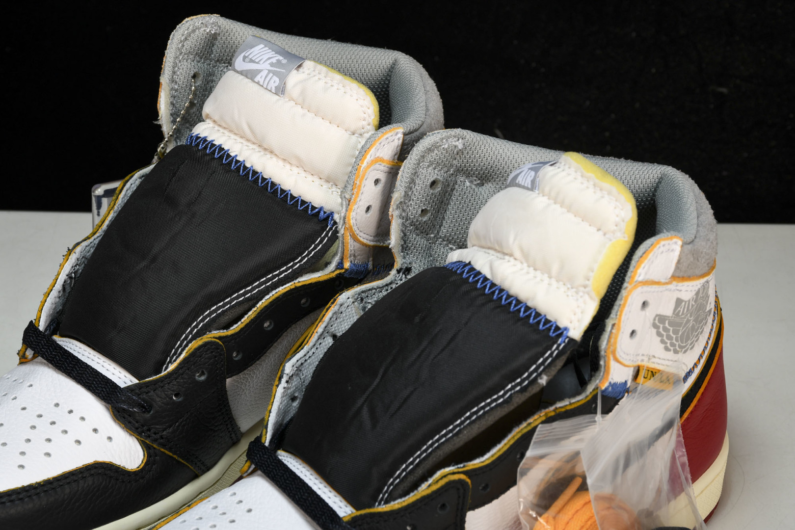 AJ1 UN 尺码40-48.5

纯原版出品-Union x Air Jordan 1 Retro H