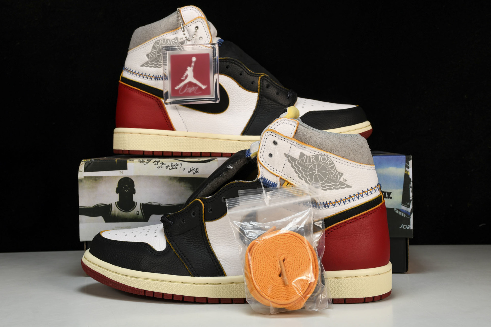 AJ1 UN 尺码40-48.5

纯原版出品-Union x Air Jordan 1 Retro H