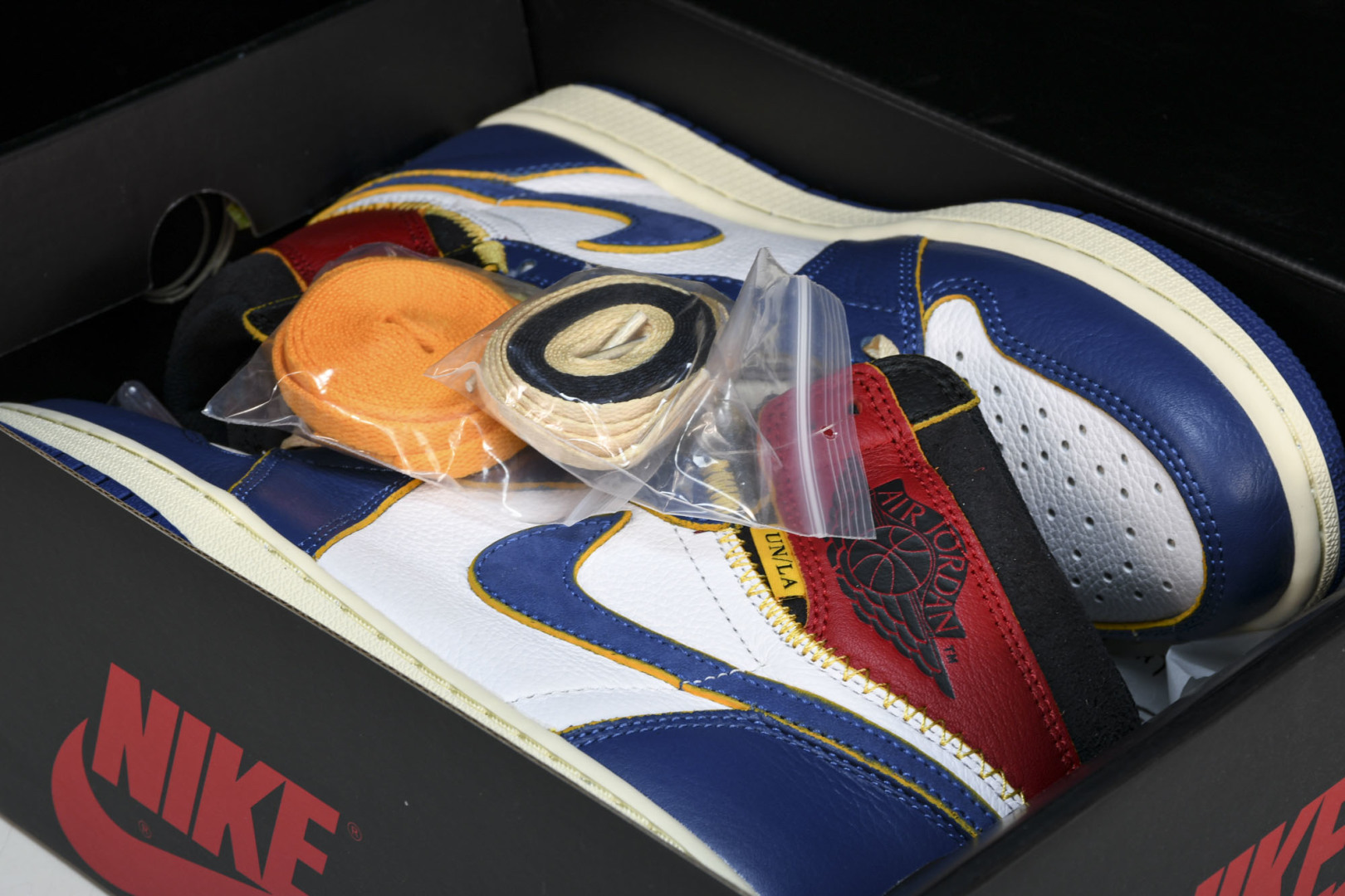 AJ1 UN 尺码40-48.5

纯原版出品-Union x Air Jordan 1 Retro H