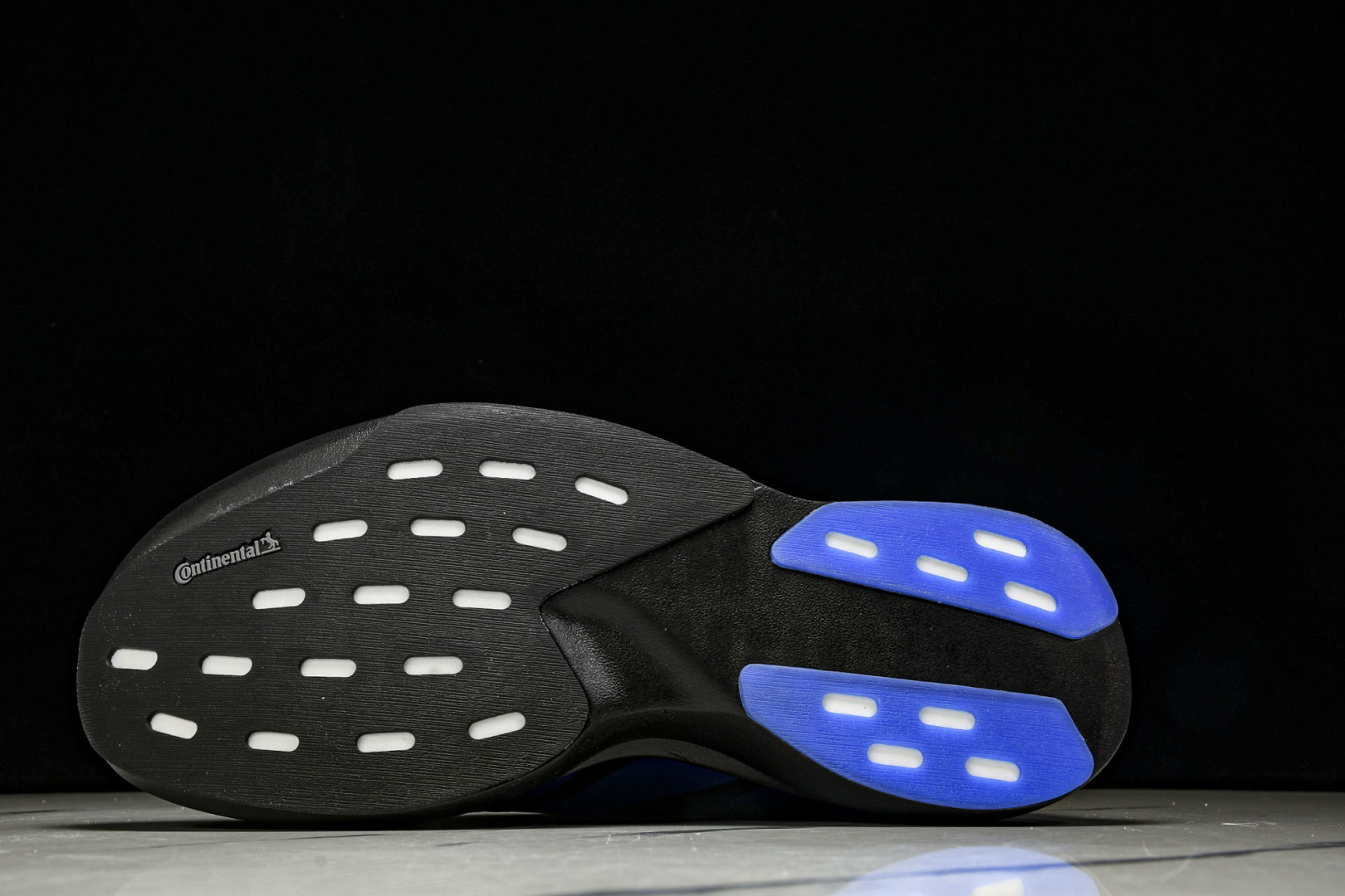Adizero 尺码36-46

纯原版出品-AD Adizero EVO SL Black Blue 