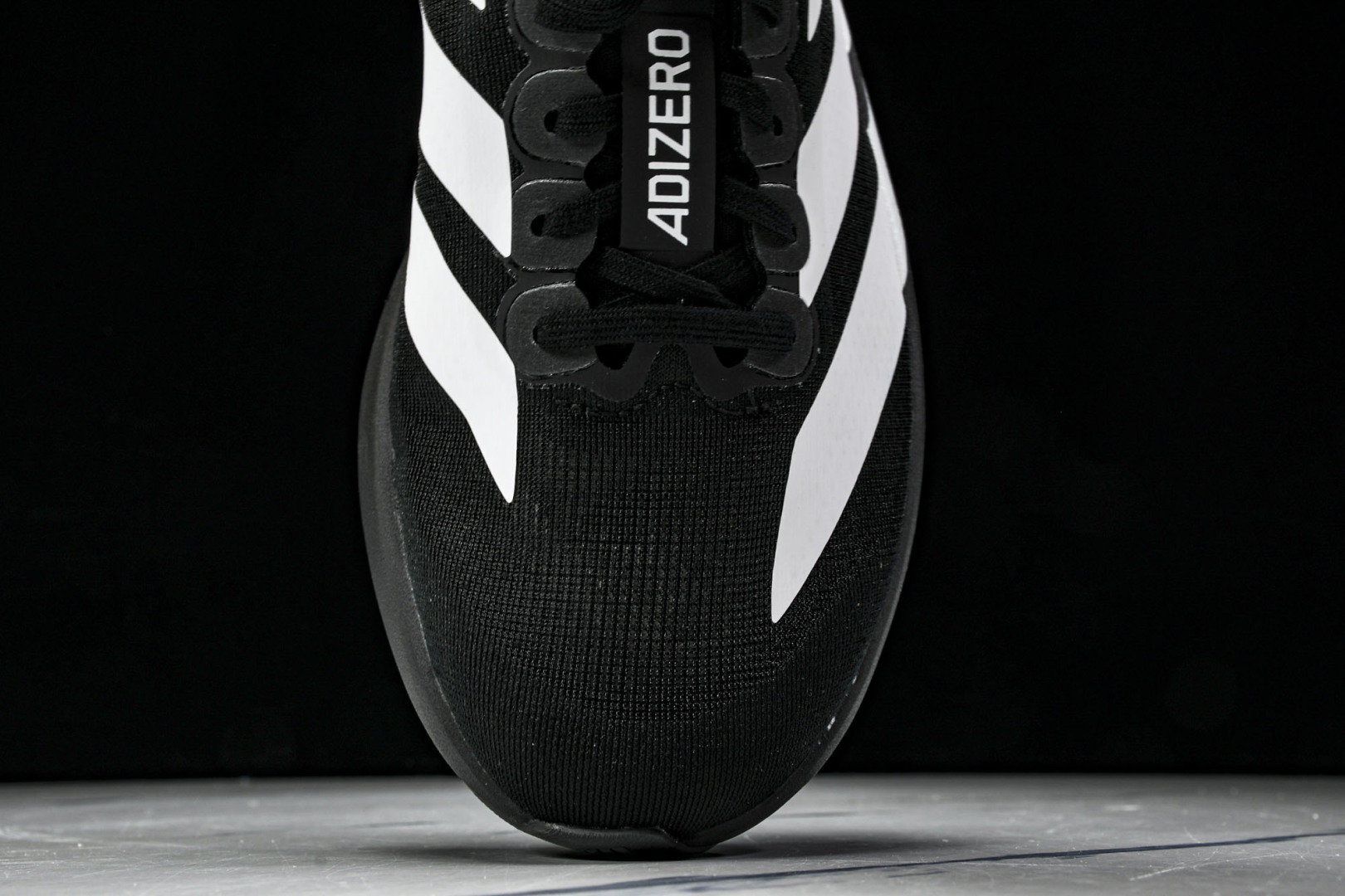 Adizero 尺码36-46

纯原版出品-Adizero EVO SL Black White 黑白