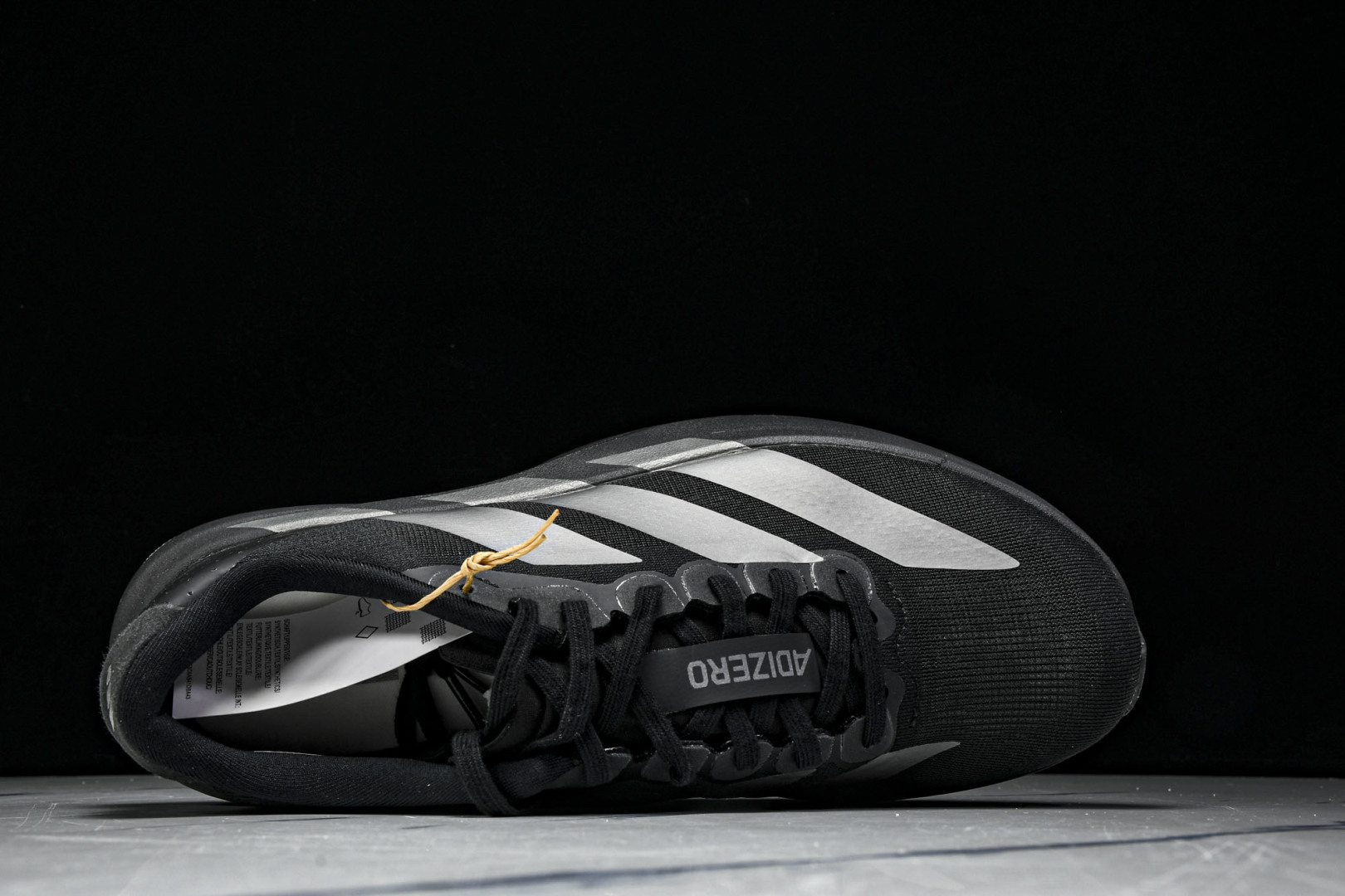 Adizero 尺码36-46

纯原版出品-Adizero EVO SL Grey Black 灰黑 