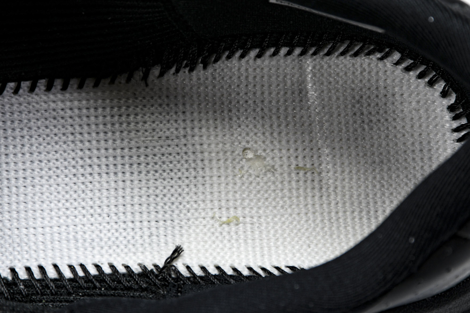 Adizero 尺码36-46

纯原版出品-Adizero EVO SL Grey Black 灰黑 