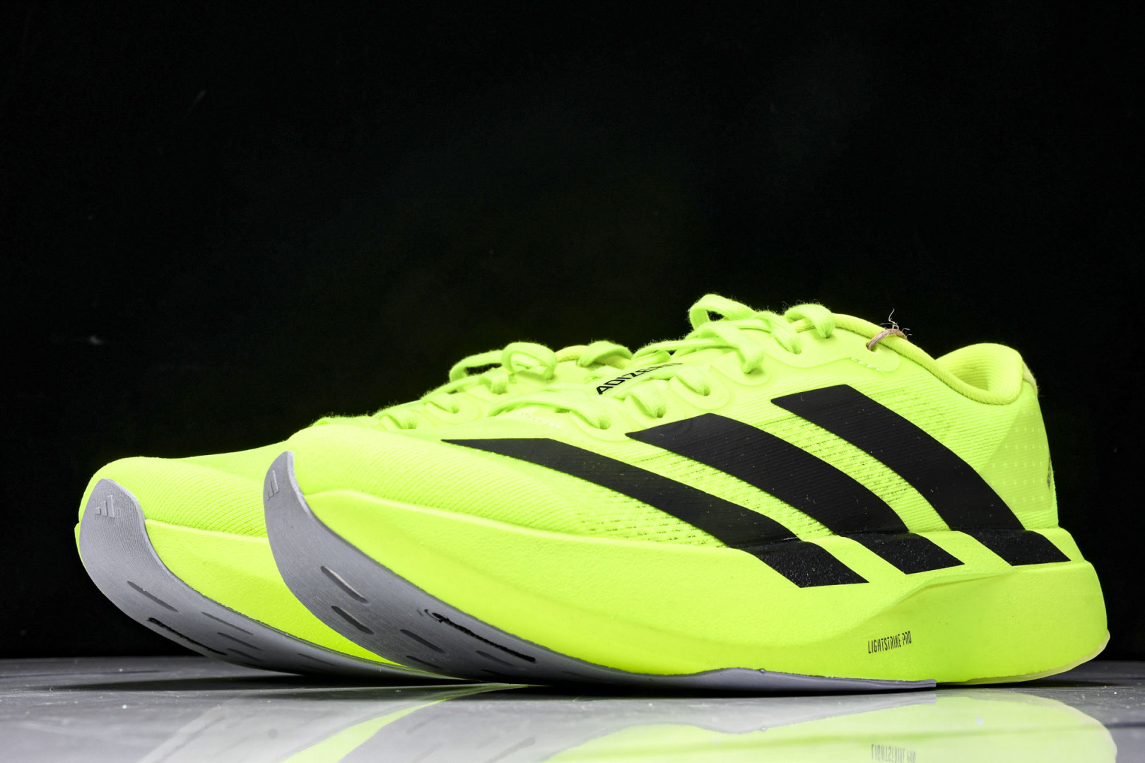 Adizero 尺码36-46

纯原版出品-Adizero Evo SL  阿迪超轻透气缓震跑鞋 JP