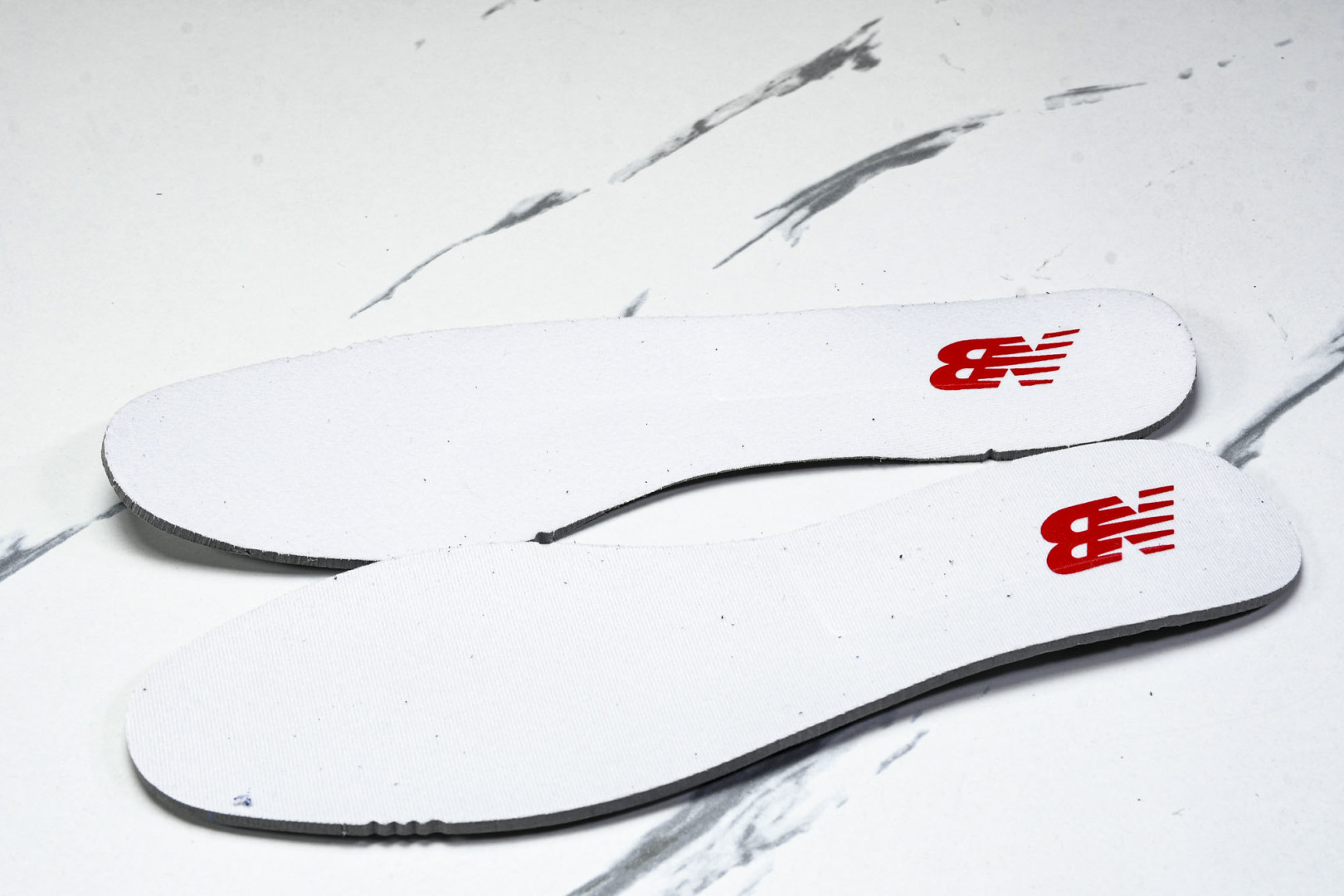NB471 尺码36-47

纯原版出品-New Balance NB471系列织物牛剖层革生活休闲鞋 