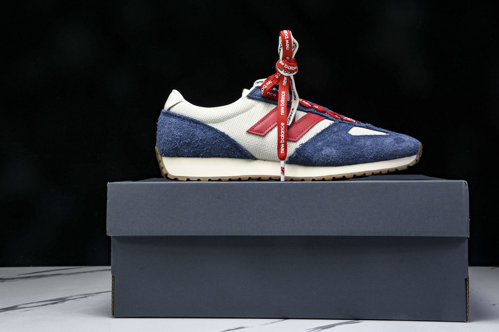 NB471 尺码36-47

纯原版出品-New Balance NB471系列织物牛剖层革生活休闲鞋 