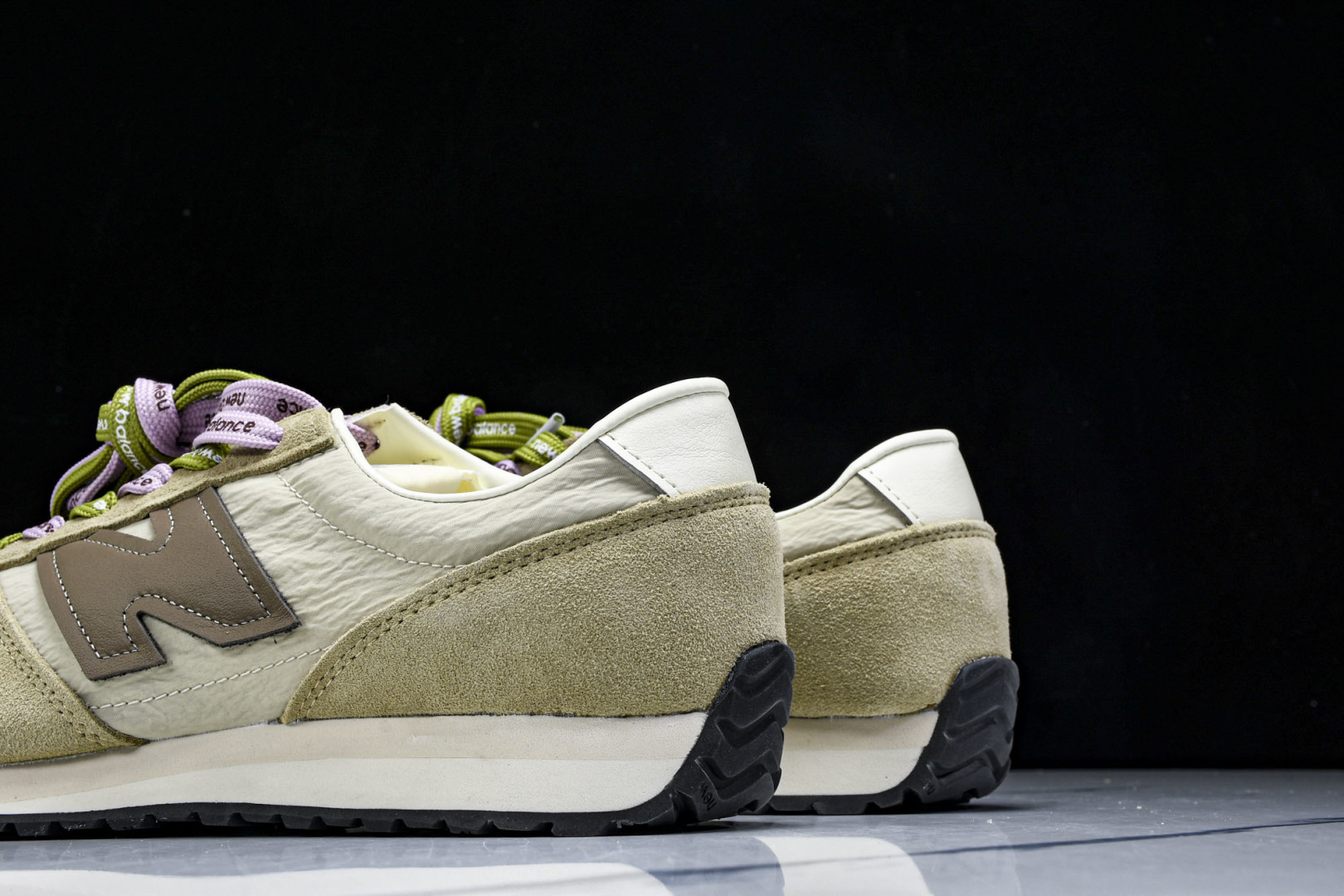 NB471 尺码36-47

纯原版出品-New Balance 471 Timberwolf Dusk