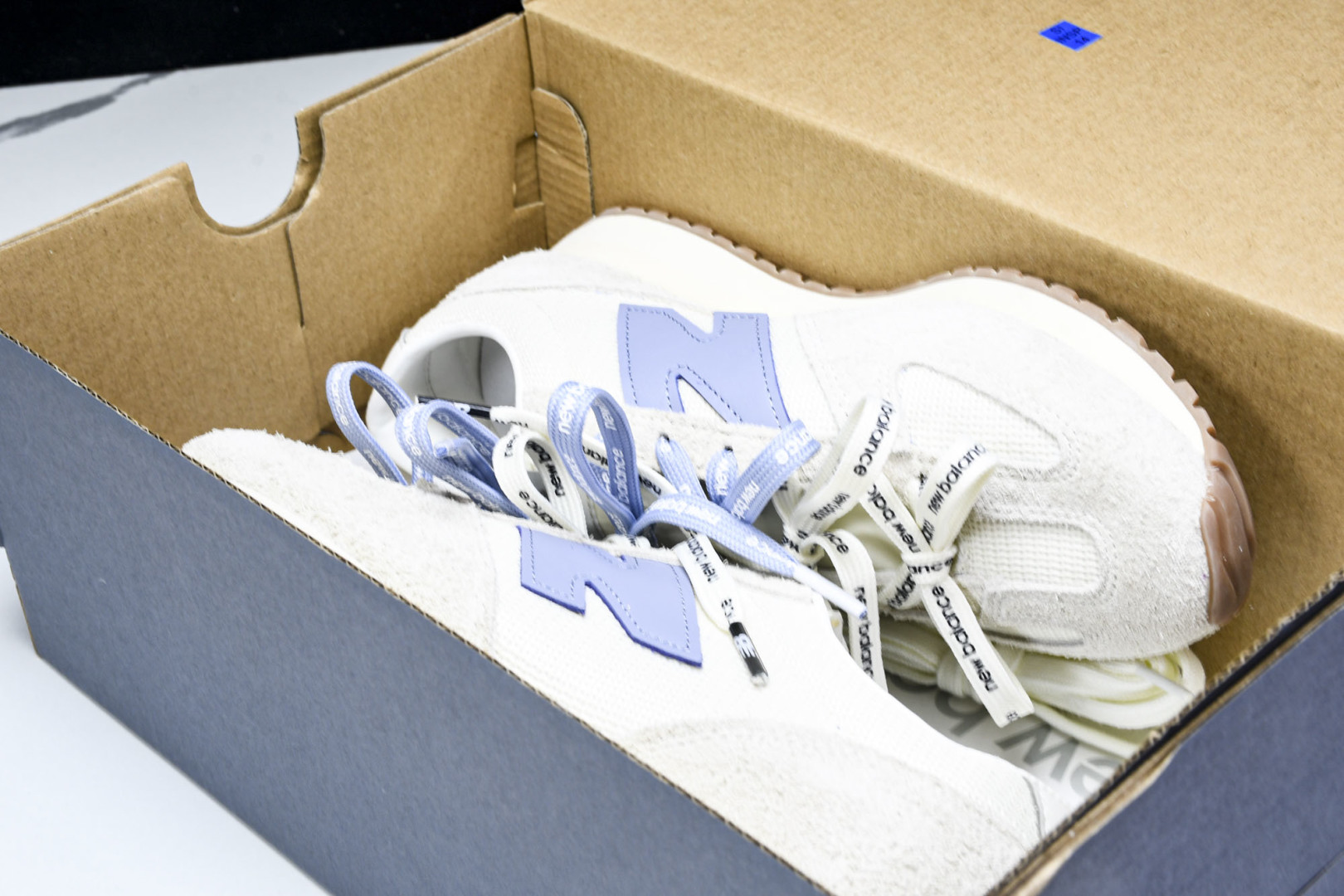 NB471 尺码36-47

纯原版出品-New Balance 471 Timberwolf Dusk