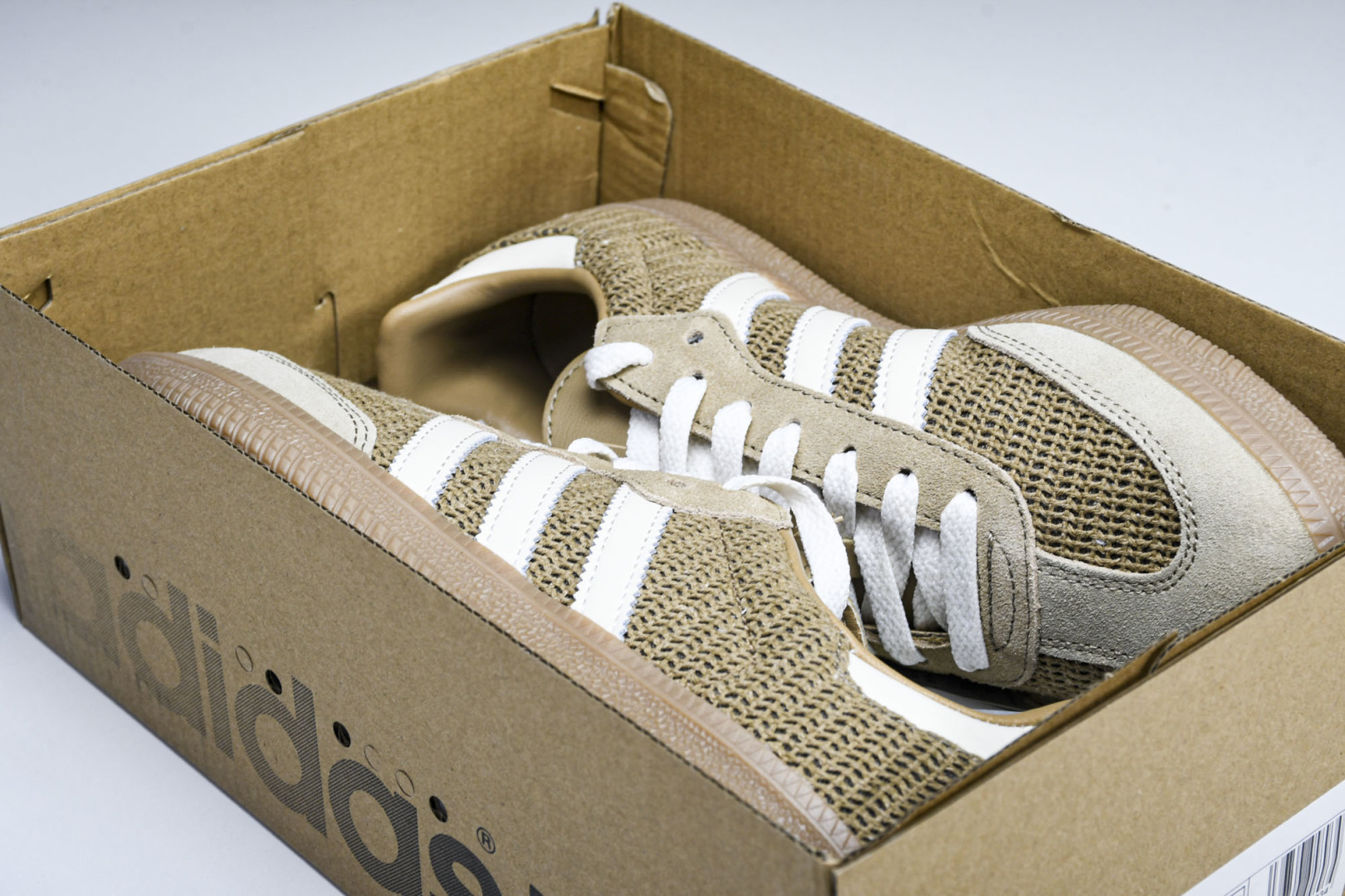 Originals 尺码36-45

纯原版出品-Originals Samba 棕色 IG1379 Y