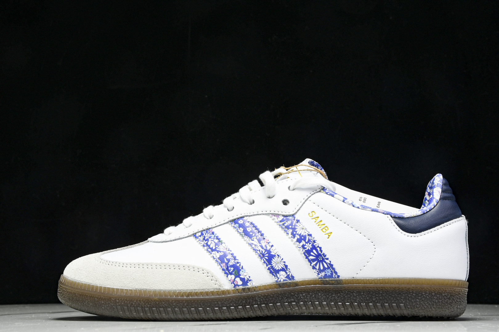 Originals 尺码36-40

纯原版出品-Samba Liberty LDN 阿迪三叶草休闲板鞋