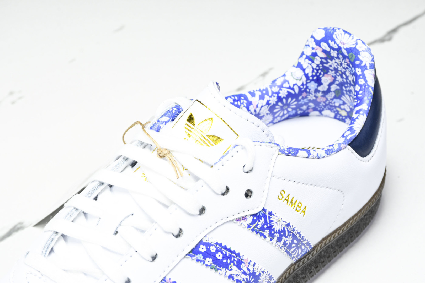 Originals 尺码36-40

纯原版出品-Samba Liberty LDN 阿迪三叶草休闲板鞋