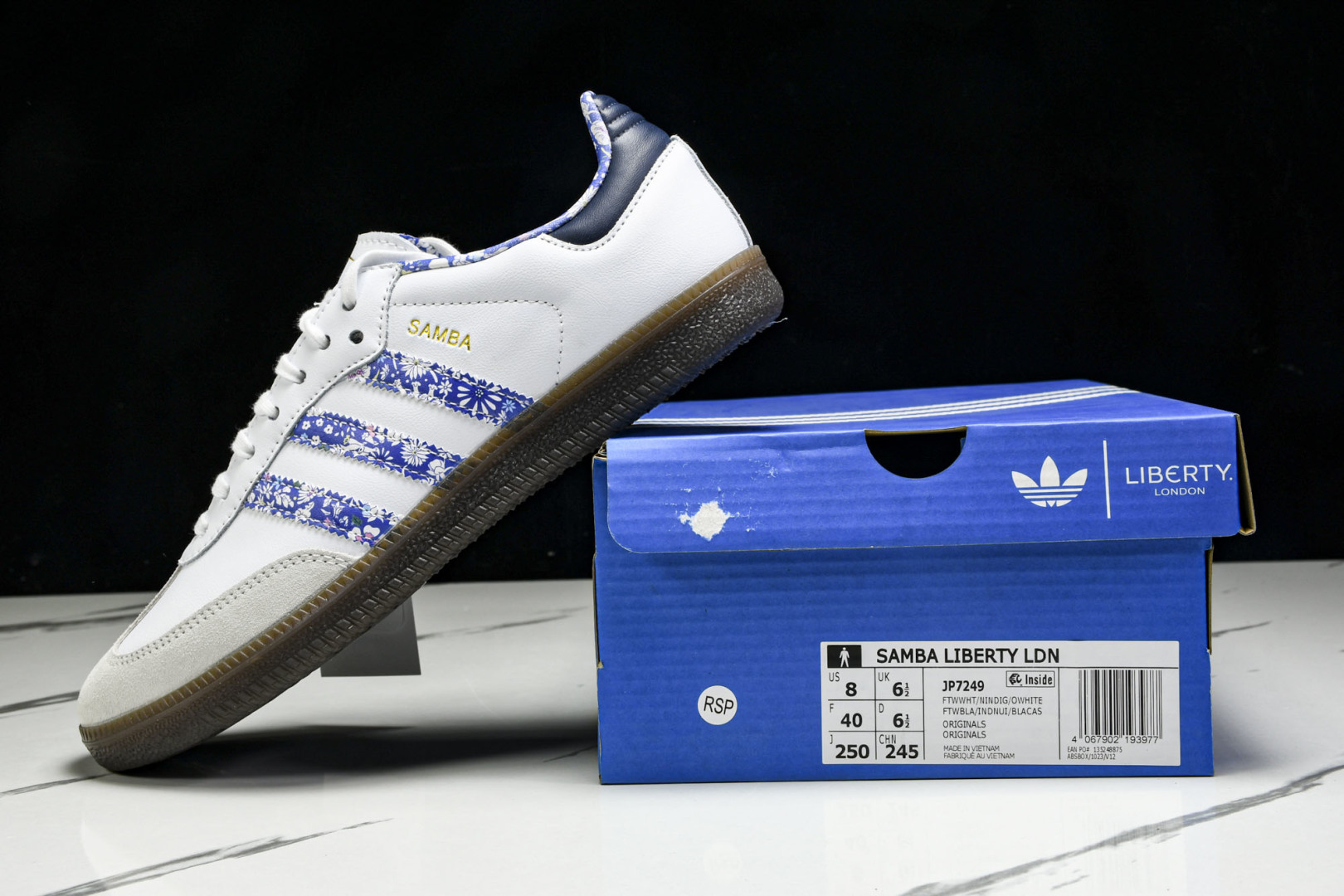 Originals 尺码36-40

纯原版出品-Samba Liberty LDN 阿迪三叶草休闲板鞋