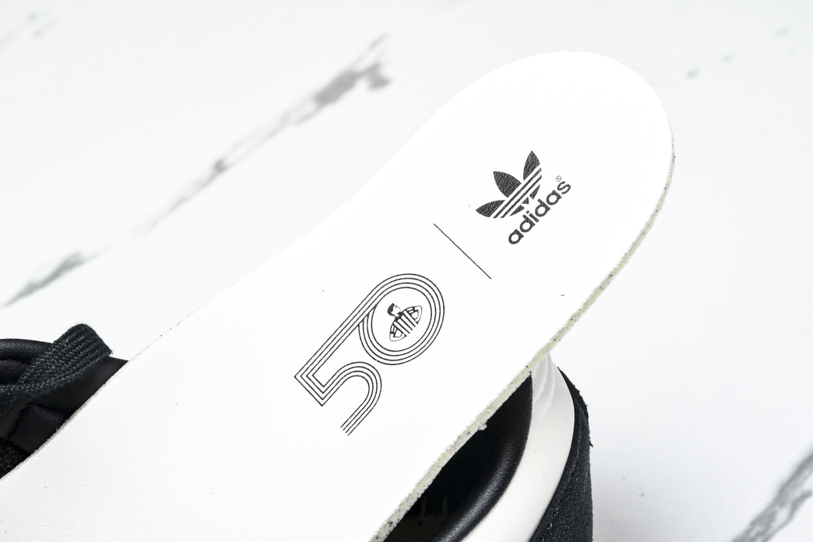 Originals 尺码36-40

纯原版出品-Samba OG 阿迪三叶草休闲板鞋 JH9160 Y
